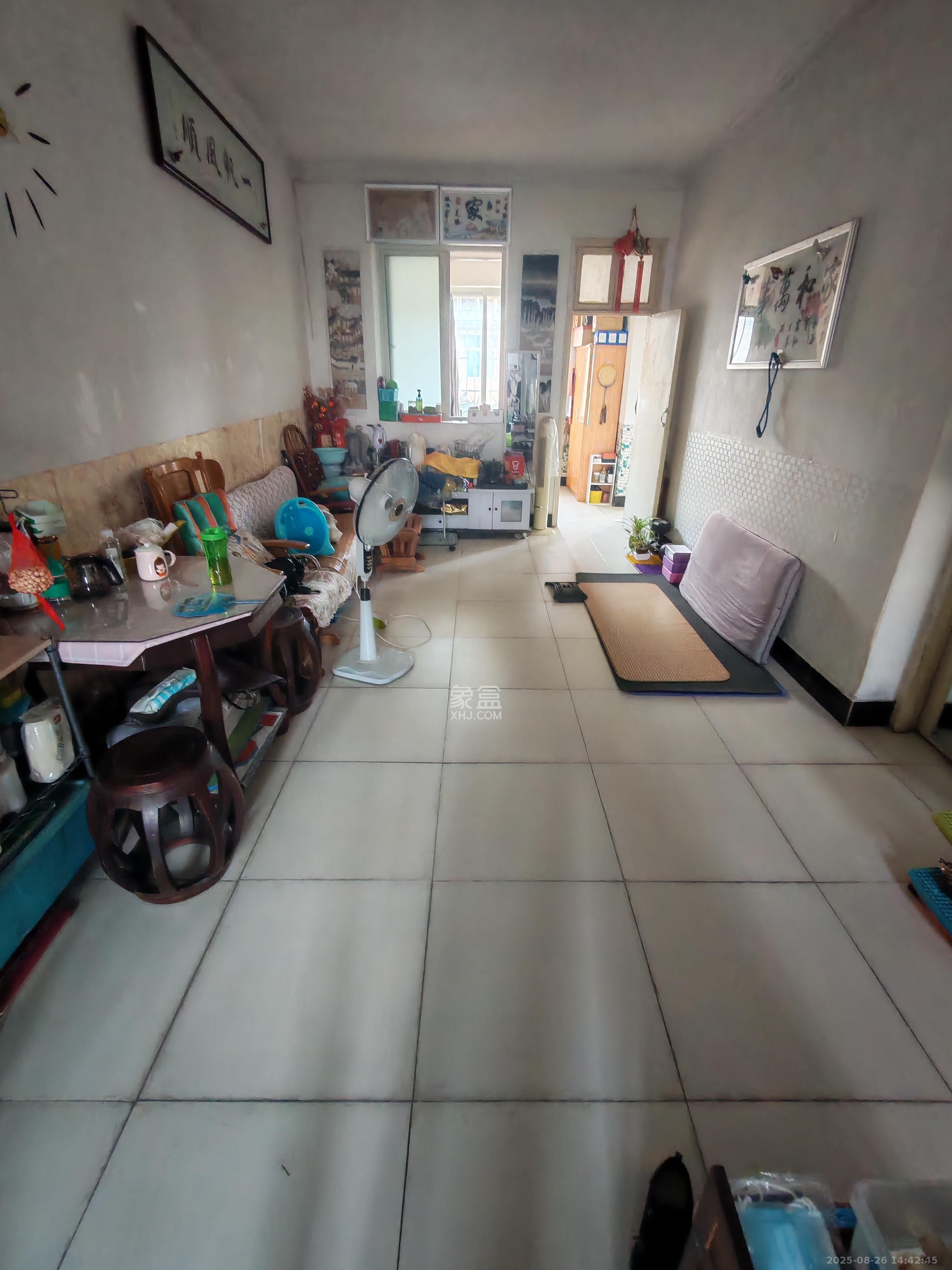 晓园宿舍(晓园路湘运小区) 2室1厅1卫 1500.0元/月 晓园宿舍(晓园路湘运小区) 2室1厅1卫 1500.0元/月室内图