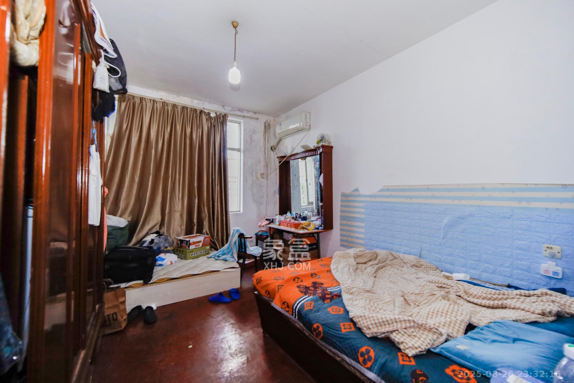 林科院单位房（湘林小区楼梯房）  3室1厅1卫    70.0万卧室