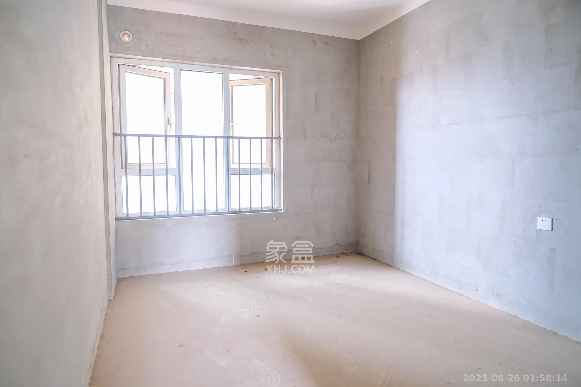 荣盛花语城 4室2厅2卫 99.8万 荣盛花语城 4室2厅2卫 99.8万卧室