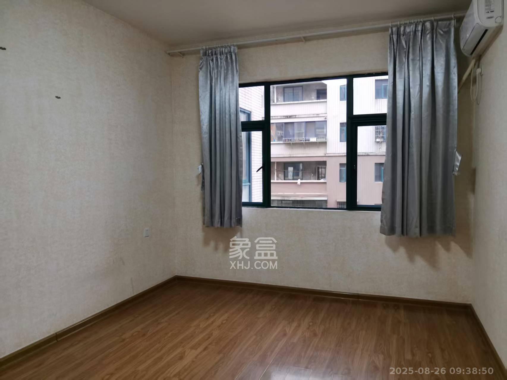 银桂苑  5室2厅1卫    3500.0元/月 银桂苑  5室2厅1卫    3500.0元/月室内图