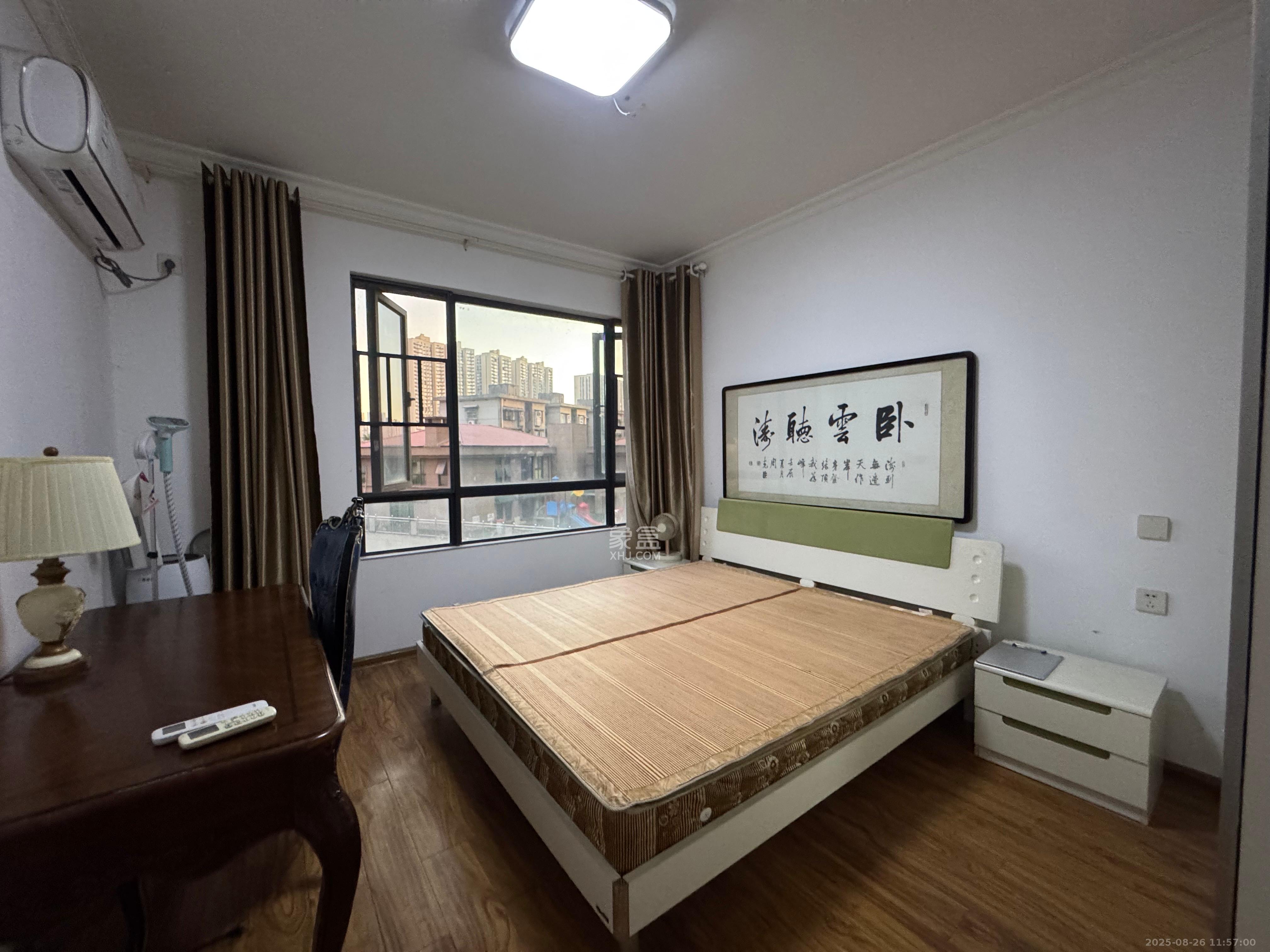 荣悦台  4室2厅1卫   4100.00元/月室内图
