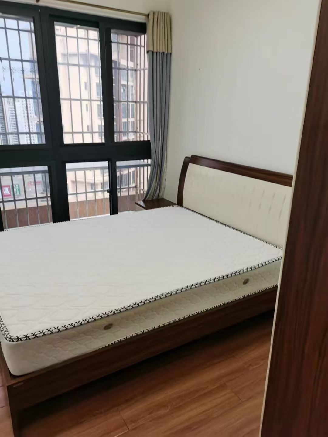 昌茂城邦  4室2厅2卫   4000.00元/月室内图