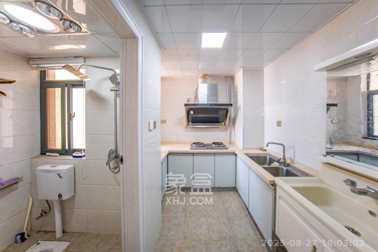 洋湖时代 2室2厅1卫 2000.0元/月 洋湖时代 2室2厅1卫 2000.0元/月室内图