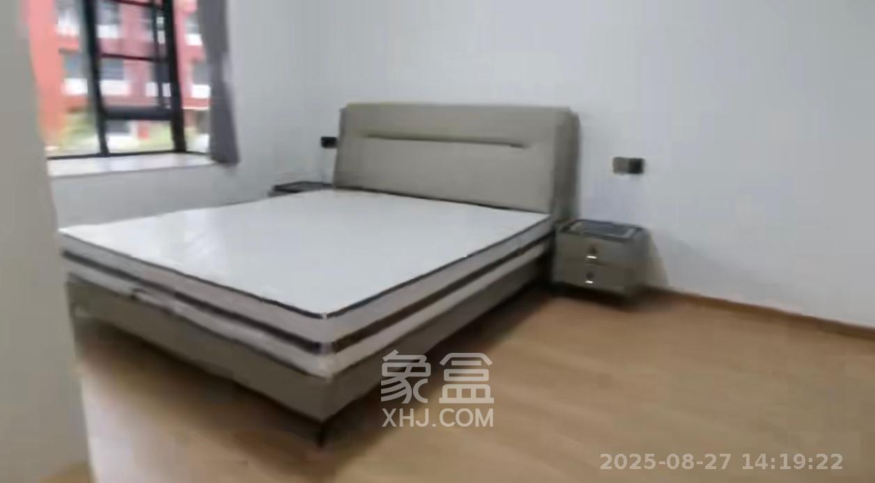 轻盐阳光CEO(轻盐雅苑)(轻奢时代)  4室2厅2卫   3488.00元/月室内图