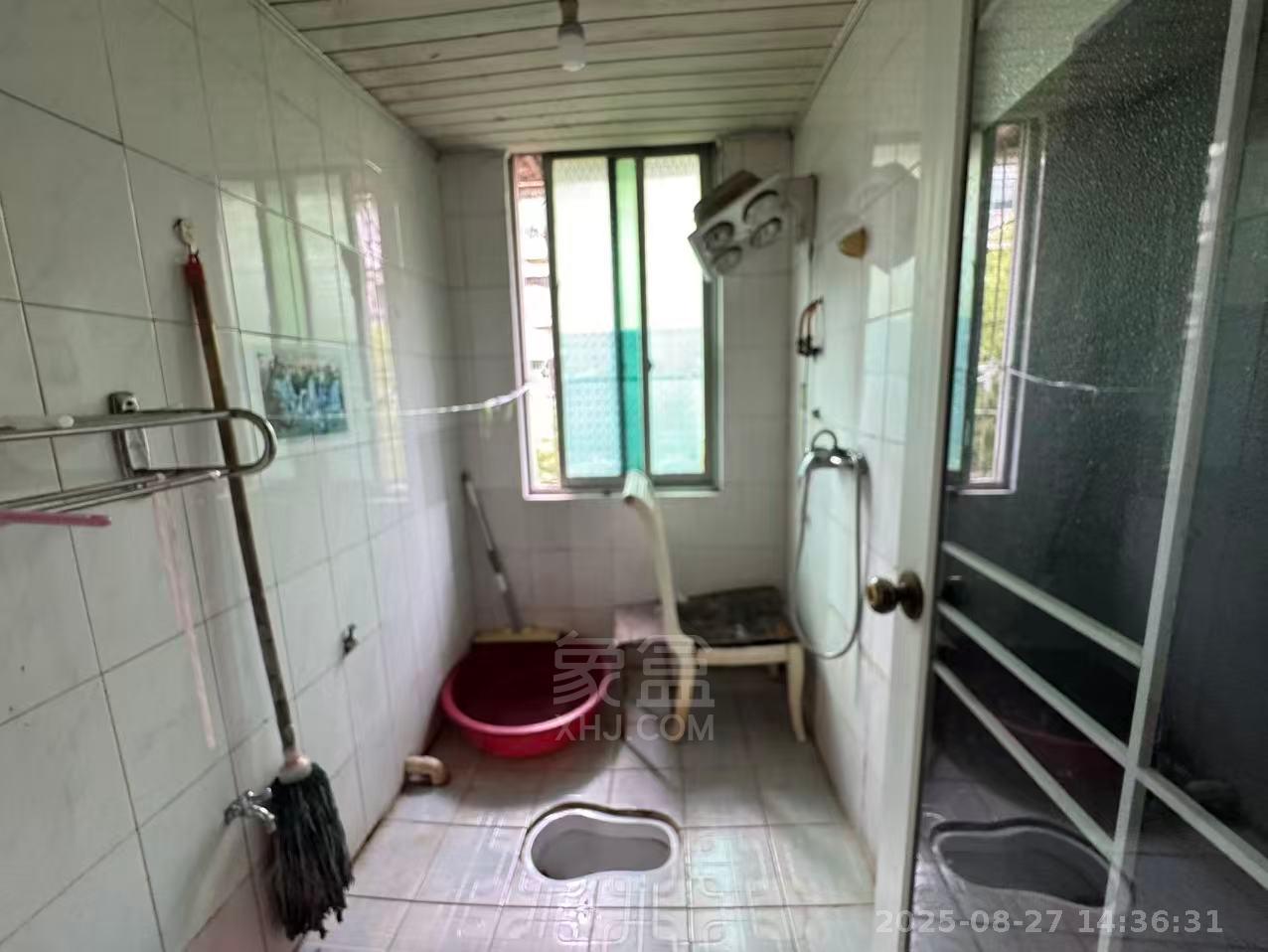 益民小区 3室2厅2卫 1300.0元/月 益民小区 3室2厅2卫 1300.0元/月室内图