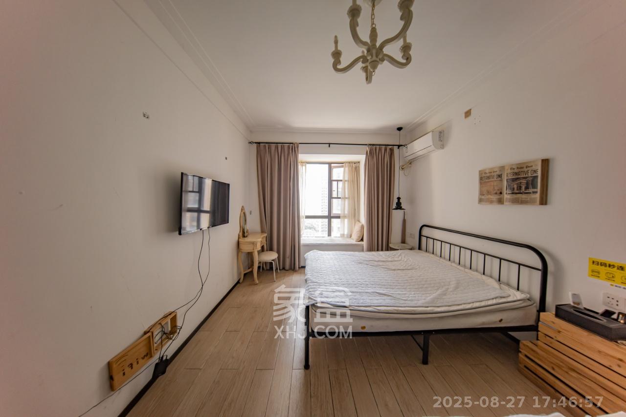 中海国际二期  1室1厅1卫    1000.0元/月 中海国际二期  1室1厅1卫    1000.0元/月室内图