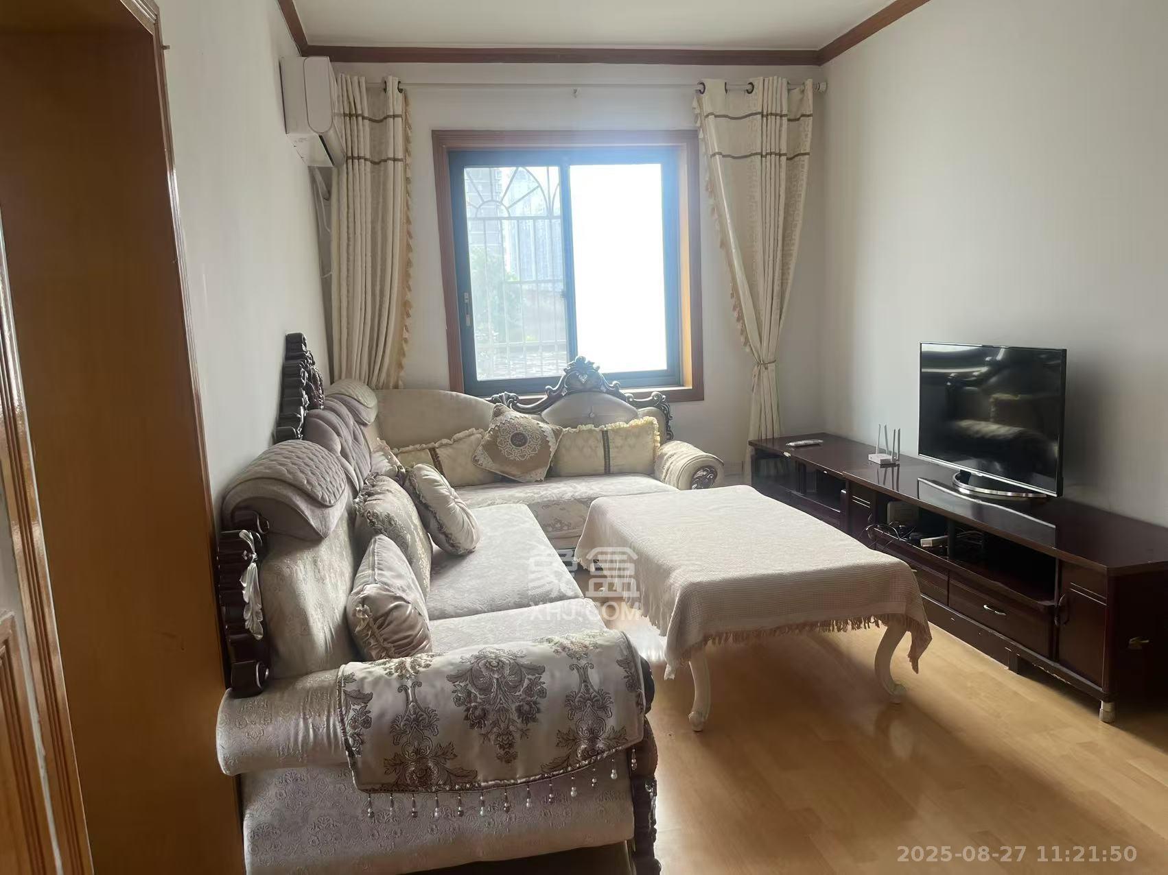 省烟曹家坡宿舍 2室1厅1卫 1600.0元/月 省烟曹家坡宿舍 2室1厅1卫 1600.0元/月室内图