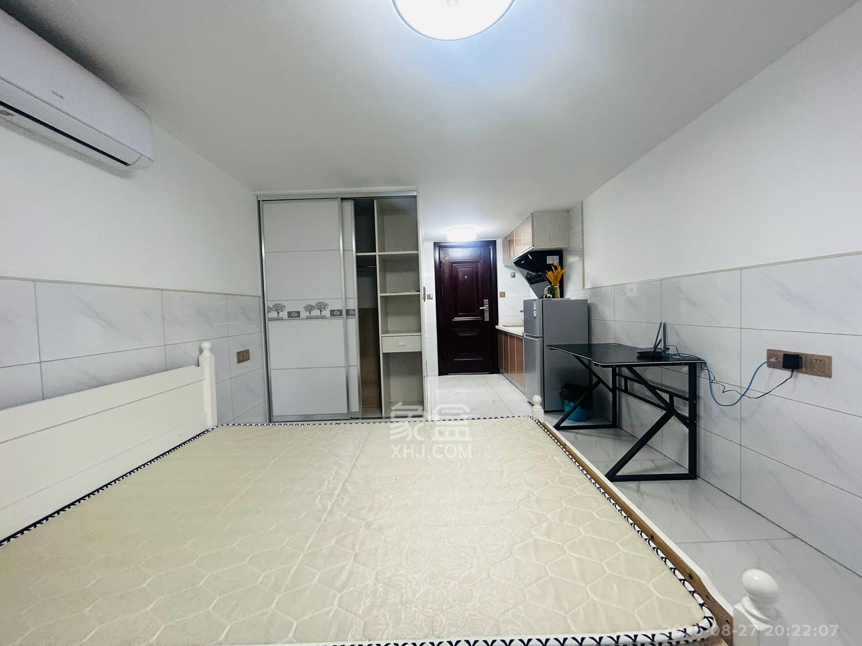 龙湖湘江星座(祺鑫星座公寓)  1室1厅1卫    1300.0元/月 龙湖湘江星座(祺鑫星座公寓)  1室1厅1卫    1300.0元/月室内图