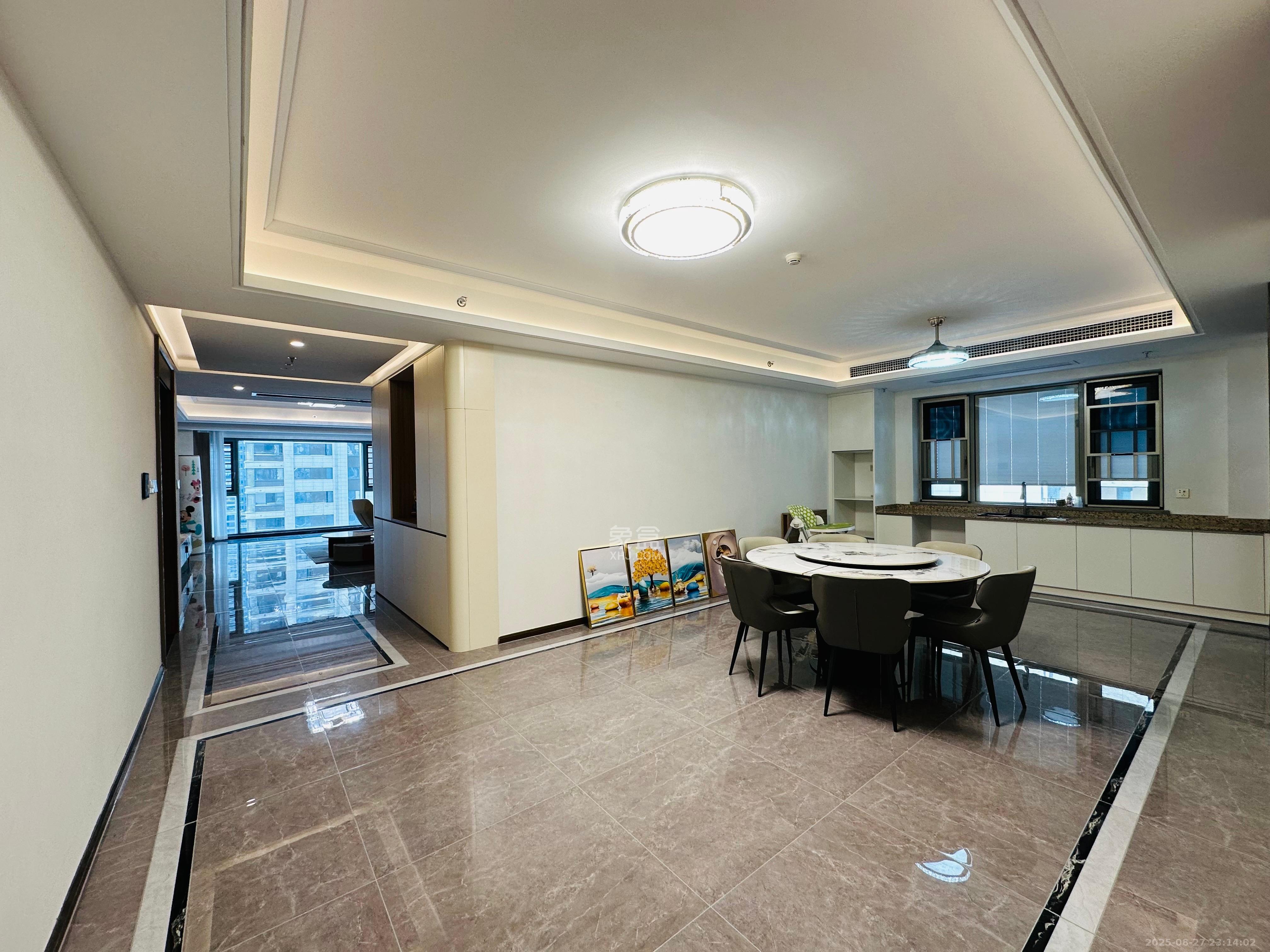 梅溪华府(新城金茂梦想华府)  4室2厅3卫    8500.0元/月 梅溪华府(新城金茂梦想华府)  4室2厅3卫    8500.0元/月室内图