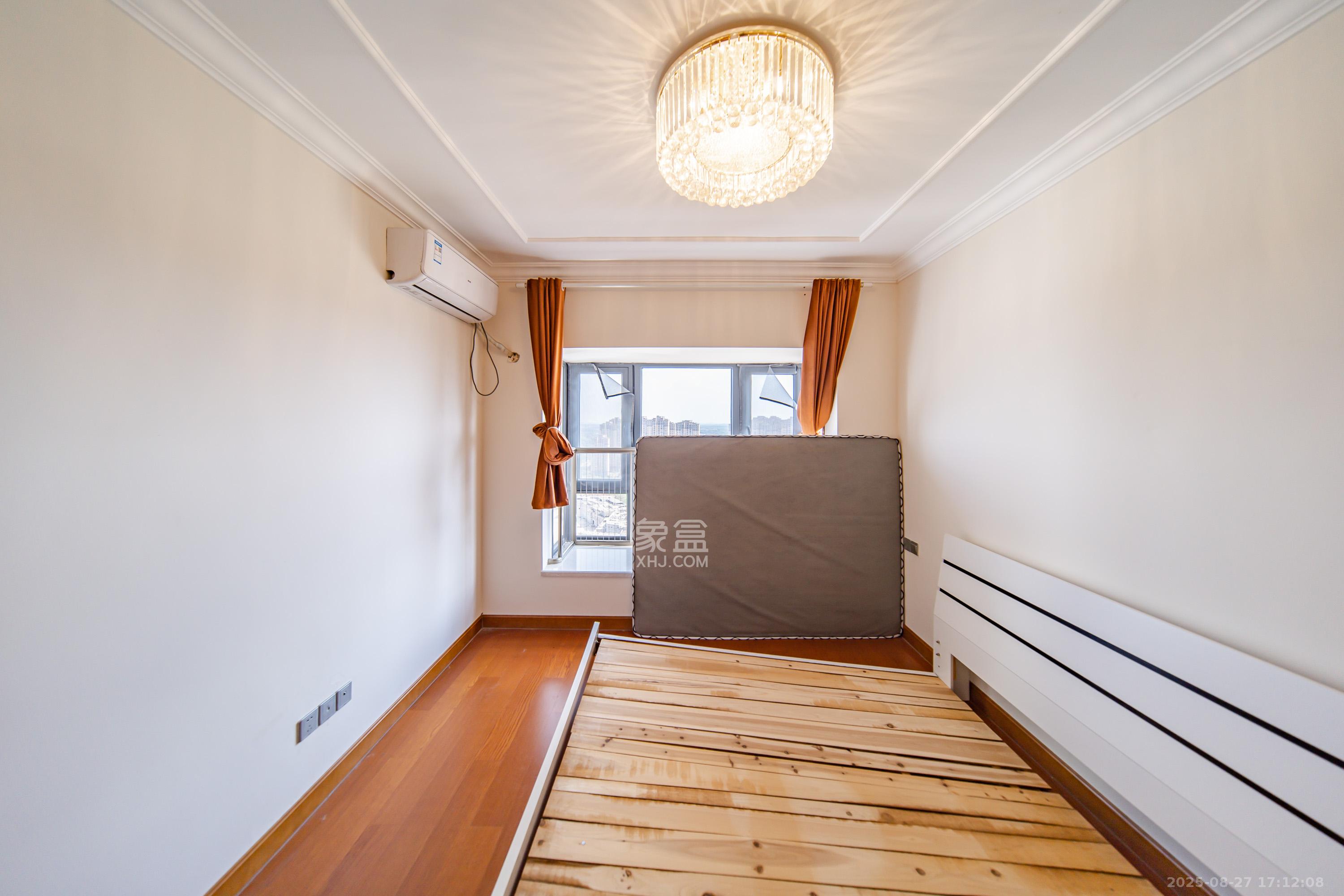 恒大文化旅游城A区  1室0厅0卫    80.0万 恒大文化旅游城A区  1室0厅0卫    80.0万卧室