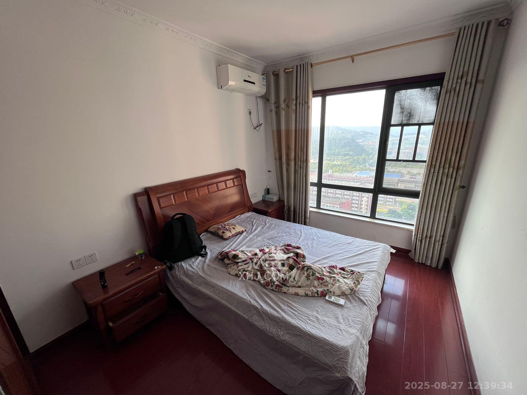 邦盛水岸御园  3室2厅2卫    2200.0元/月室内图