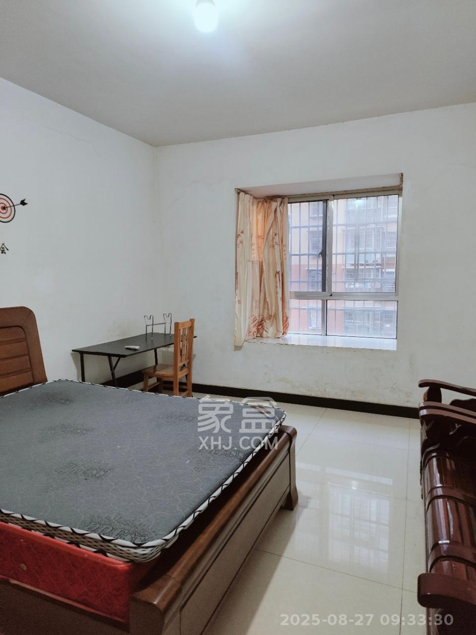 先锋新宇 3室2厅2卫 2100.0元/月 先锋新宇 3室2厅2卫 2100.0元/月室内图