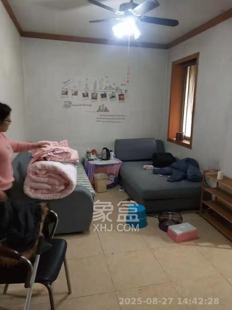 狮子山一片  1室0厅0卫    1200.0元/月 狮子山一片  1室0厅0卫    1200.0元/月室内图