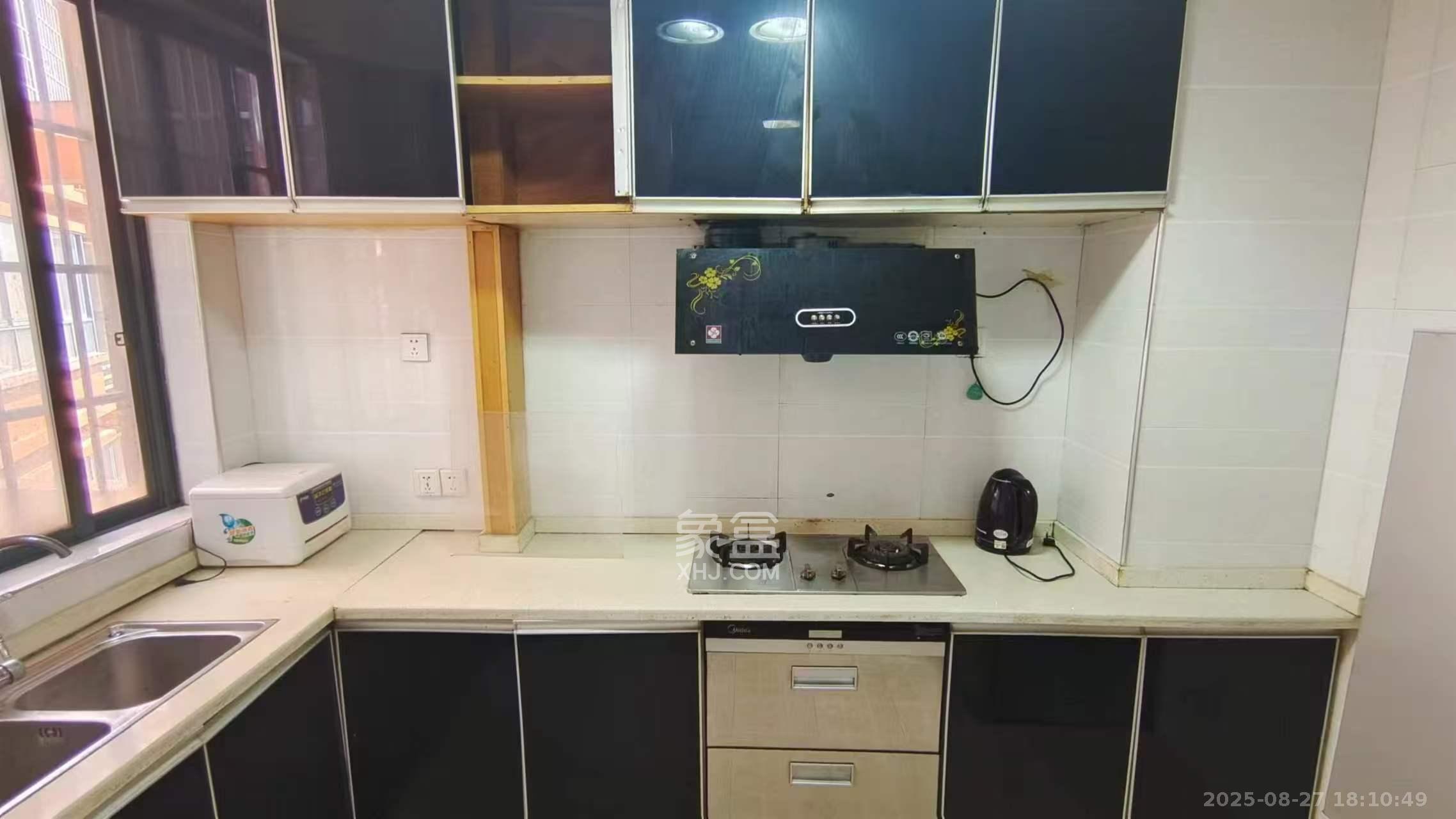 华盛世纪新城  3室2厅1卫    2500.0元/月室内图