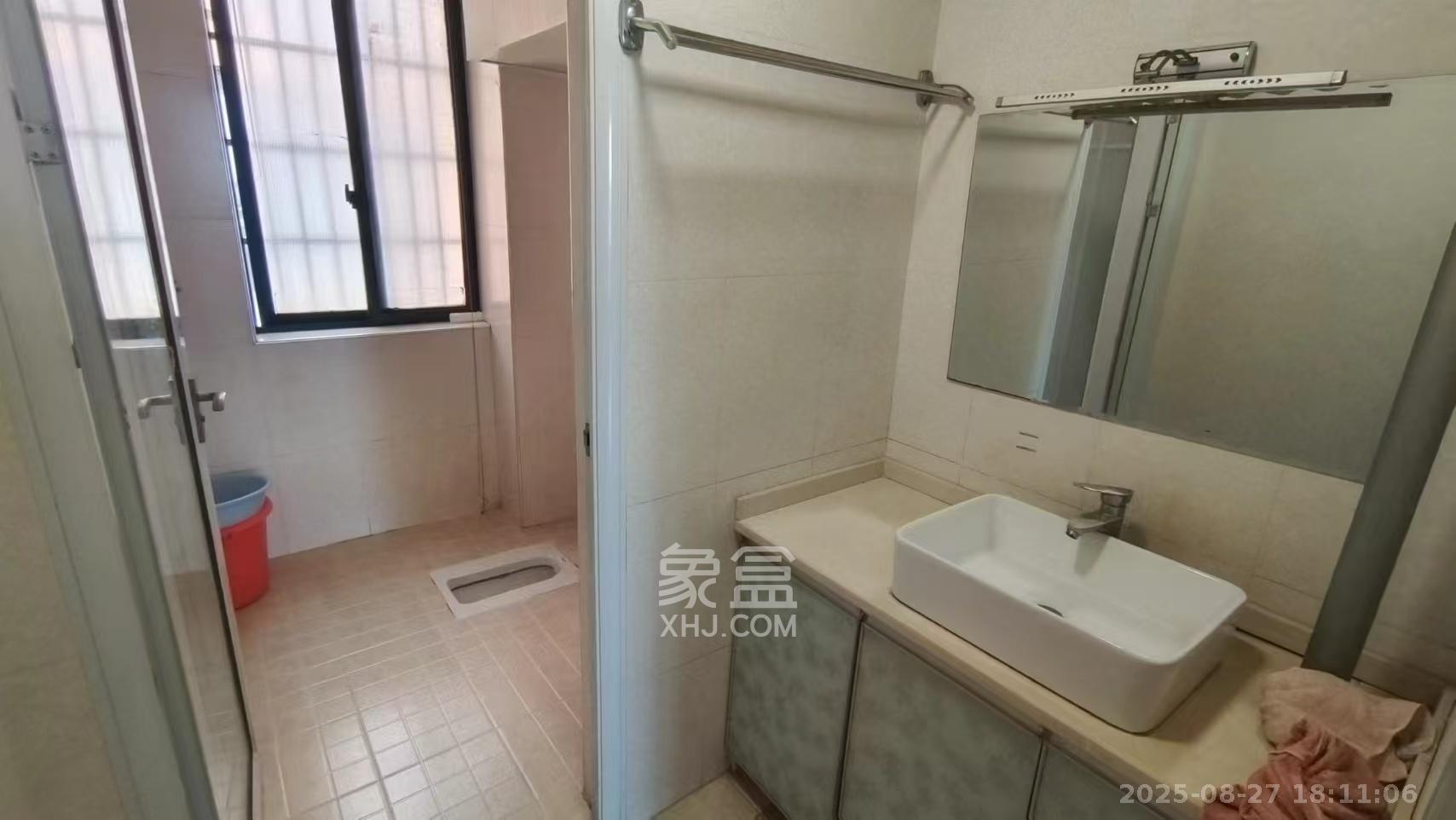 华盛世纪新城  3室2厅1卫    2500.0元/月室内图