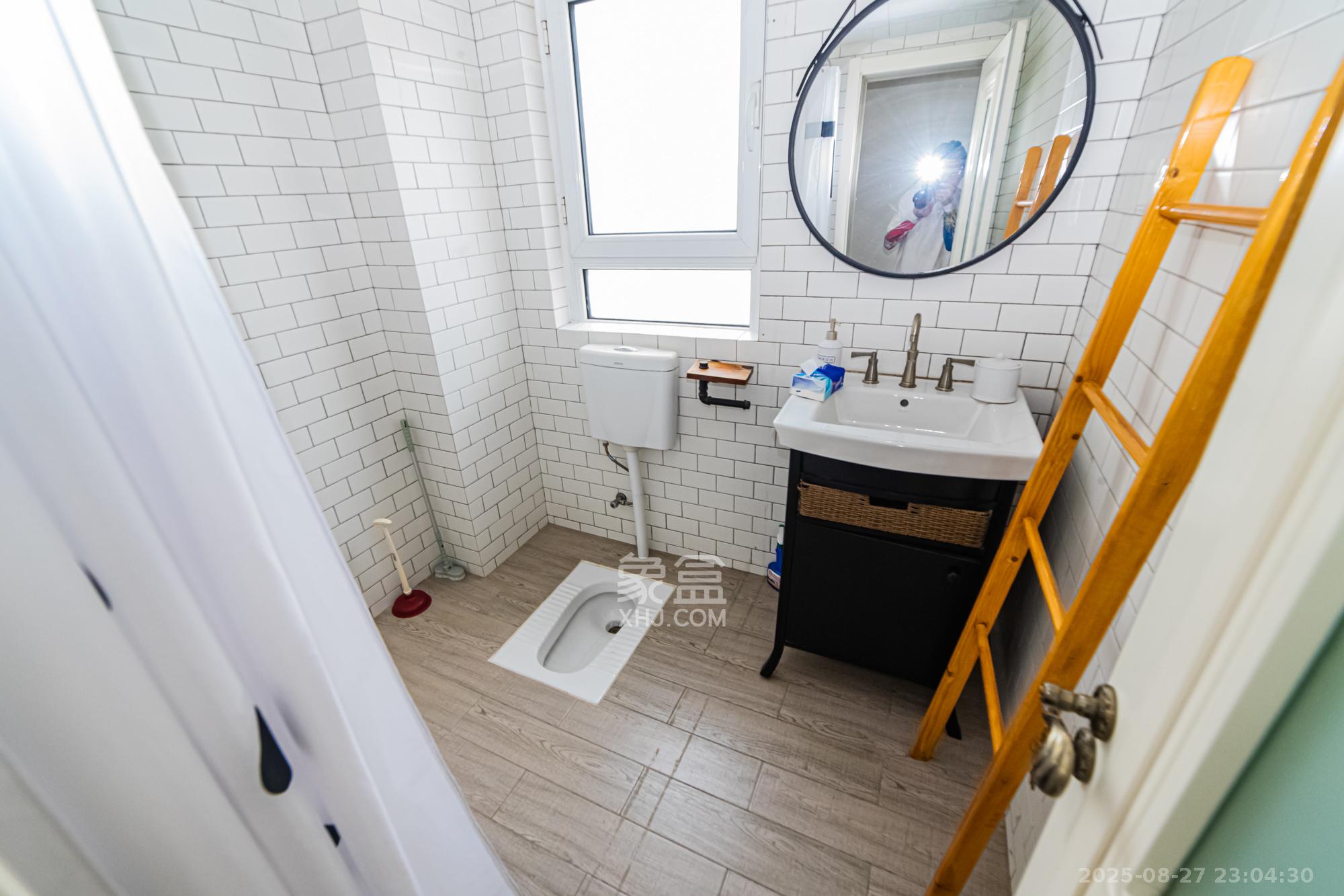 北辰三角洲B2E2区 3室2厅2卫 195.0万 北辰三角洲B2E2区 3室2厅2卫 195.0万卫生间