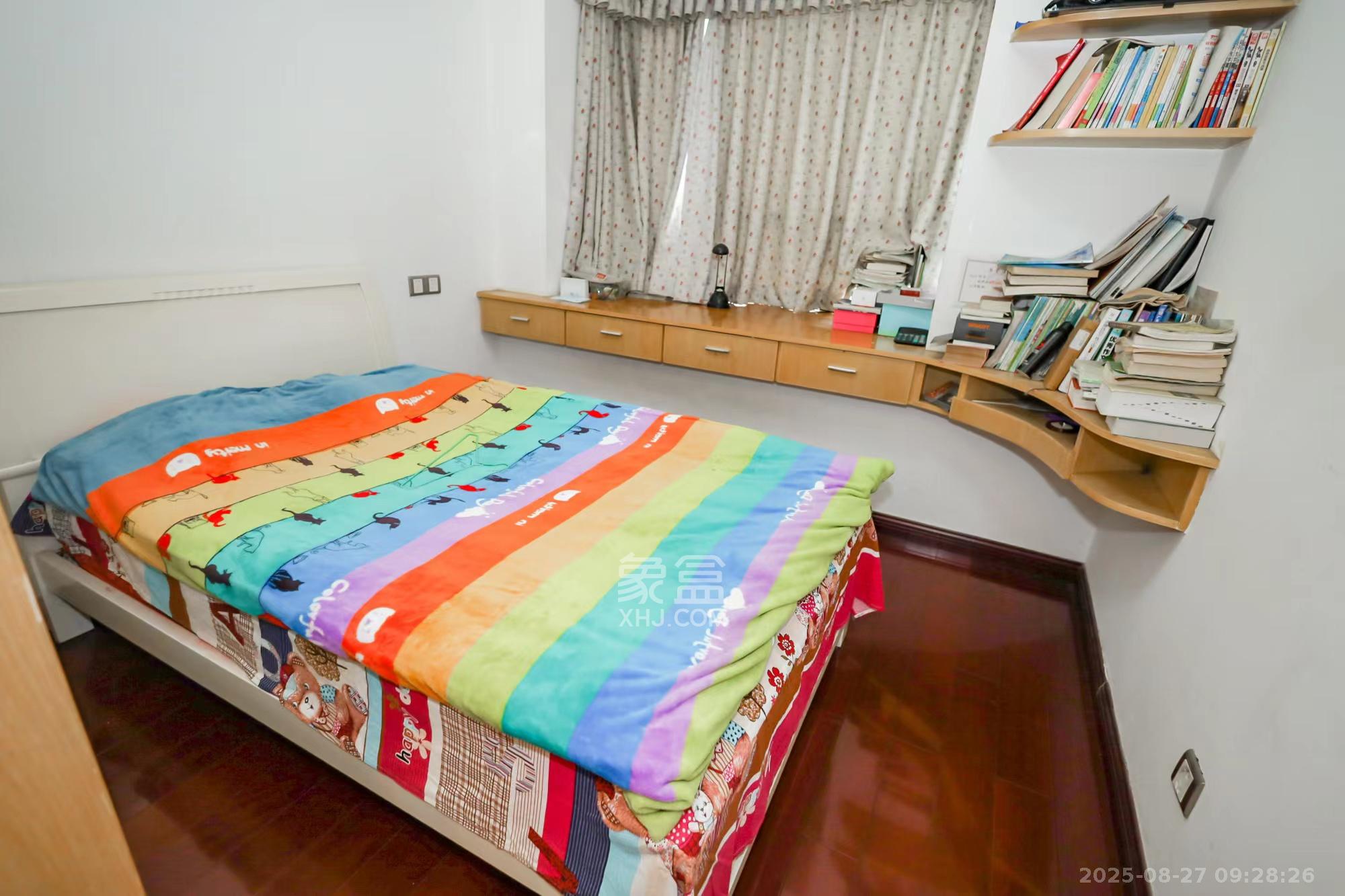 莱茵城 3室2厅1卫 2200.0元/月 莱茵城 3室2厅1卫 2200.0元/月室内图