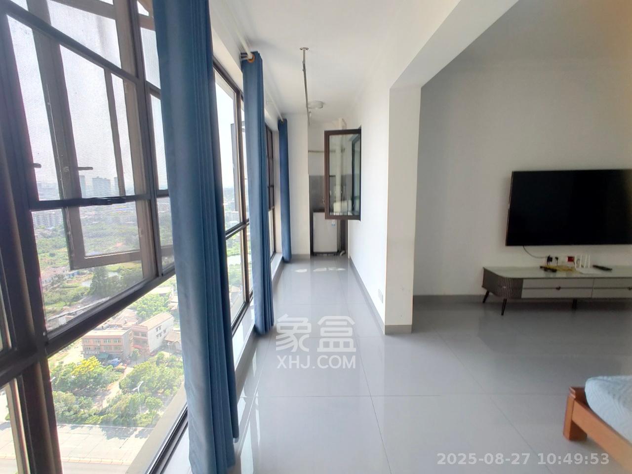 湾田望江府  3室2厅2卫    2200.0元/月室内图