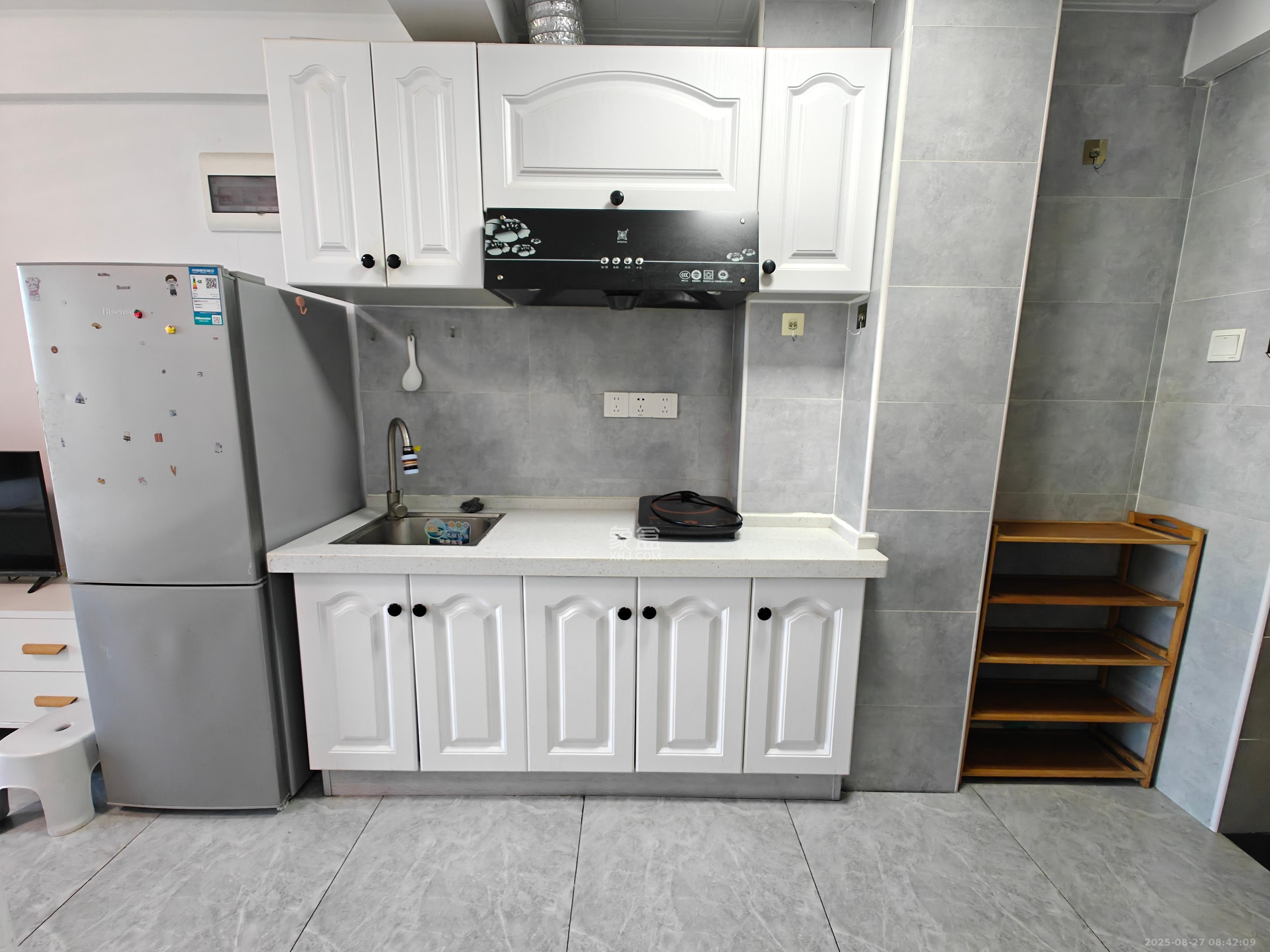 鑫远悦城（鑫远悦时代）  1室1厅1卫    1300.0元/月室内图