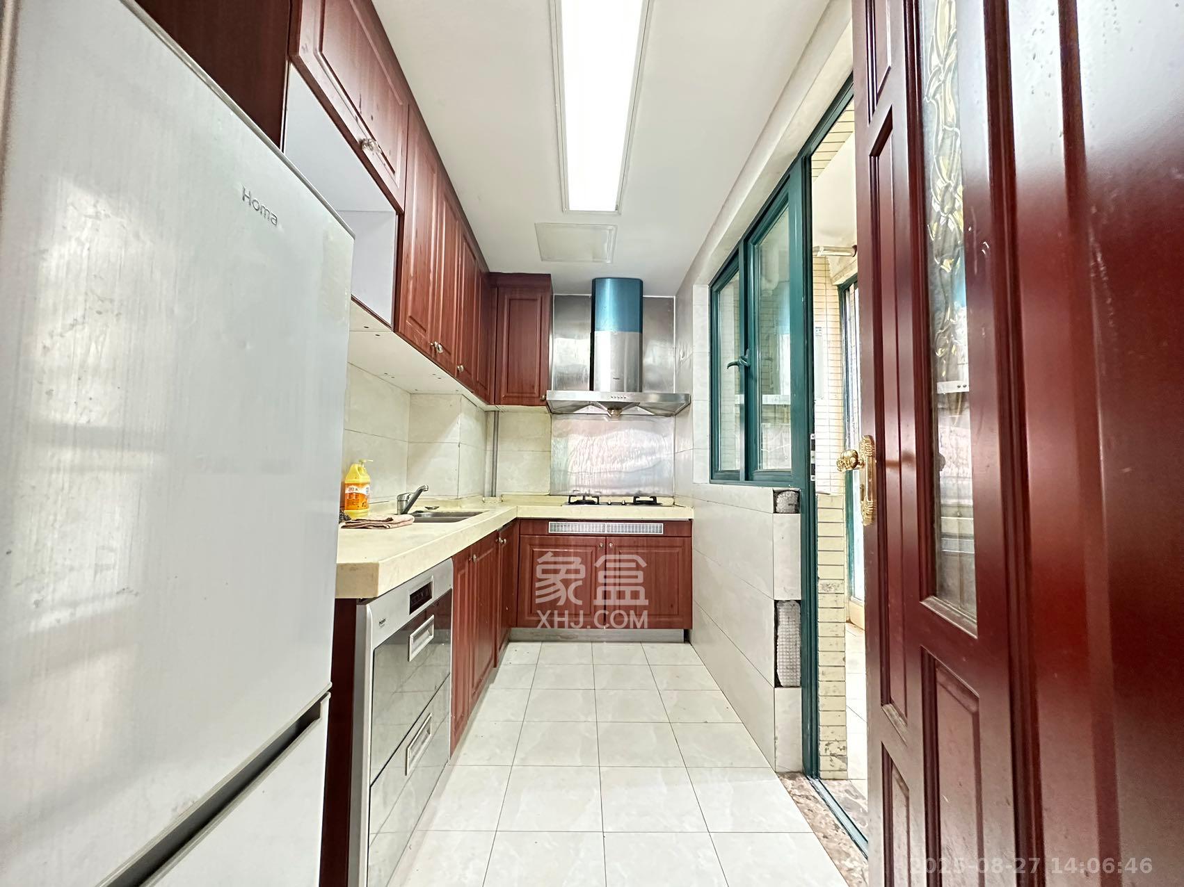 恒大城 1室2厅2卫 2600.0元/月 恒大城 1室2厅2卫 2600.0元/月室内图