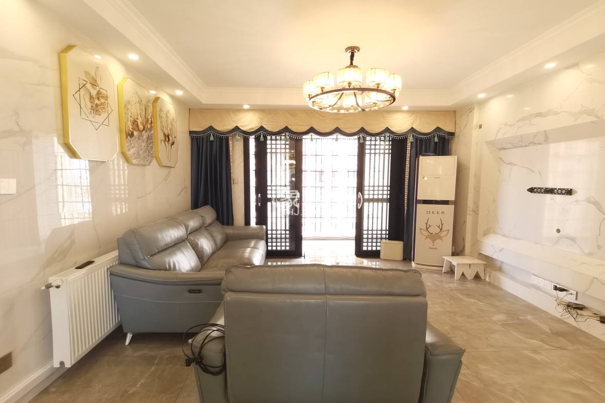 滨江花园 3室2厅2卫 71.0万 滨江花园 3室2厅2卫 71.0万室内图