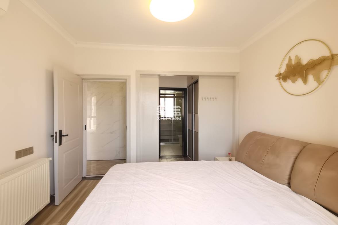 滨江花园 3室2厅2卫 71.0万 滨江花园 3室2厅2卫 71.0万室内图