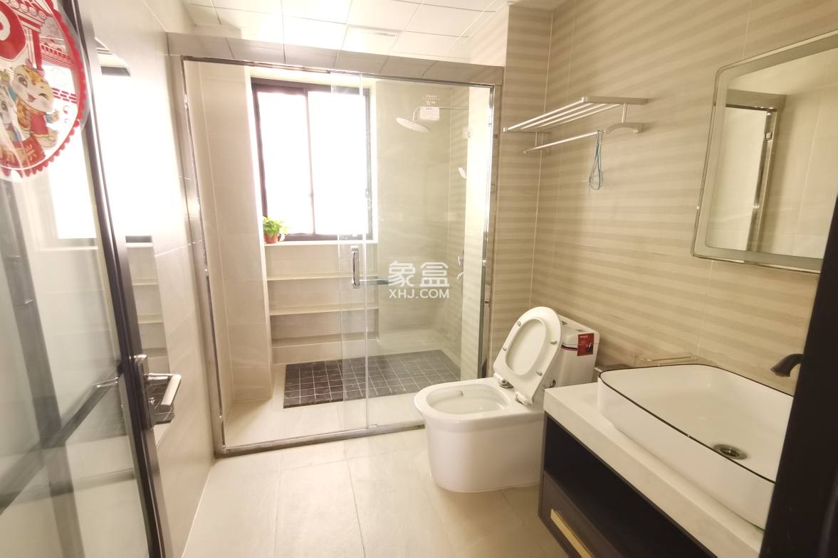 滨江花园 3室2厅2卫 71.0万 滨江花园 3室2厅2卫 71.0万室内图