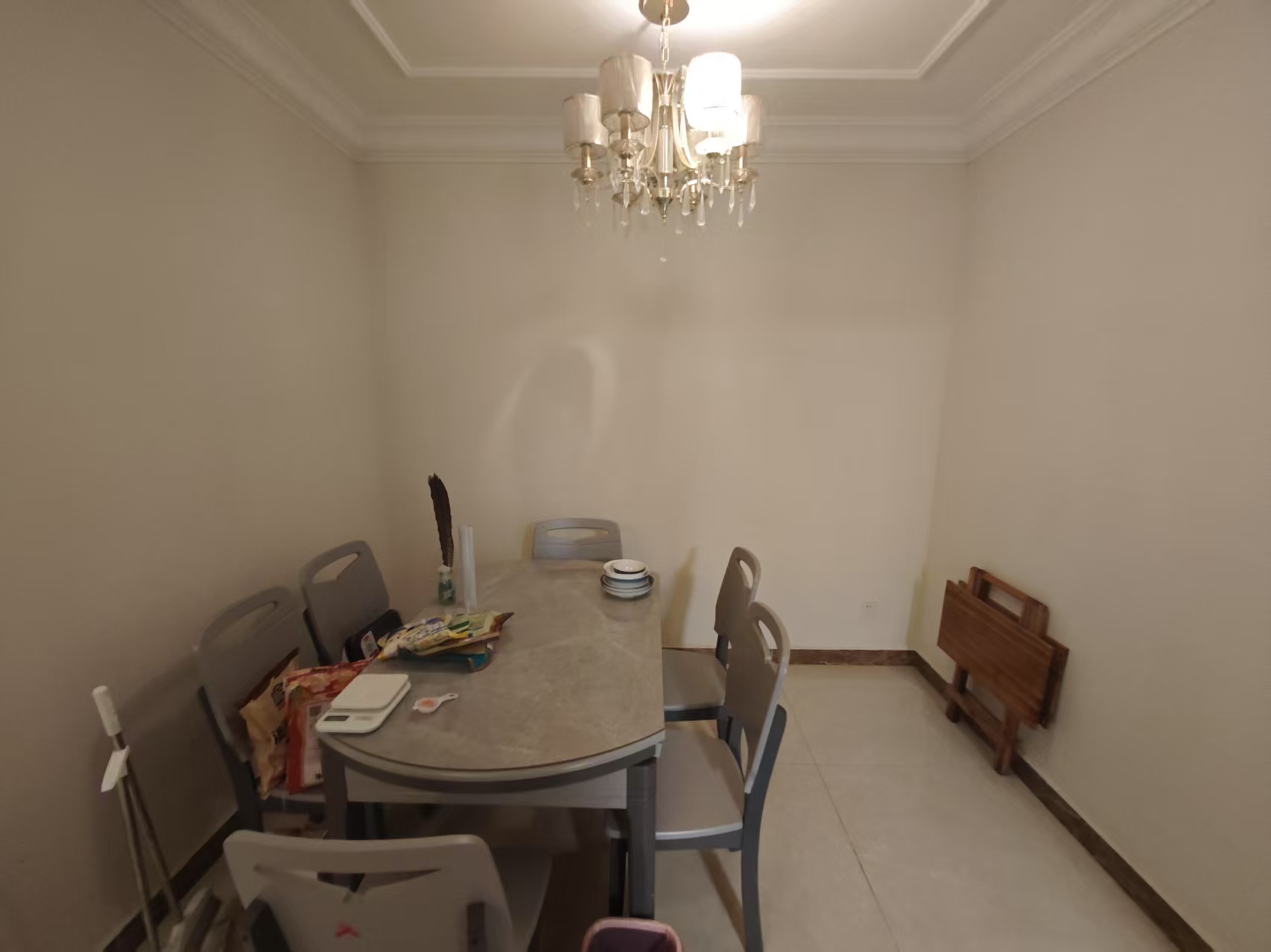 恒大华府 3室2厅1卫 70.8万 恒大华府 3室2厅1卫 70.8万室内图