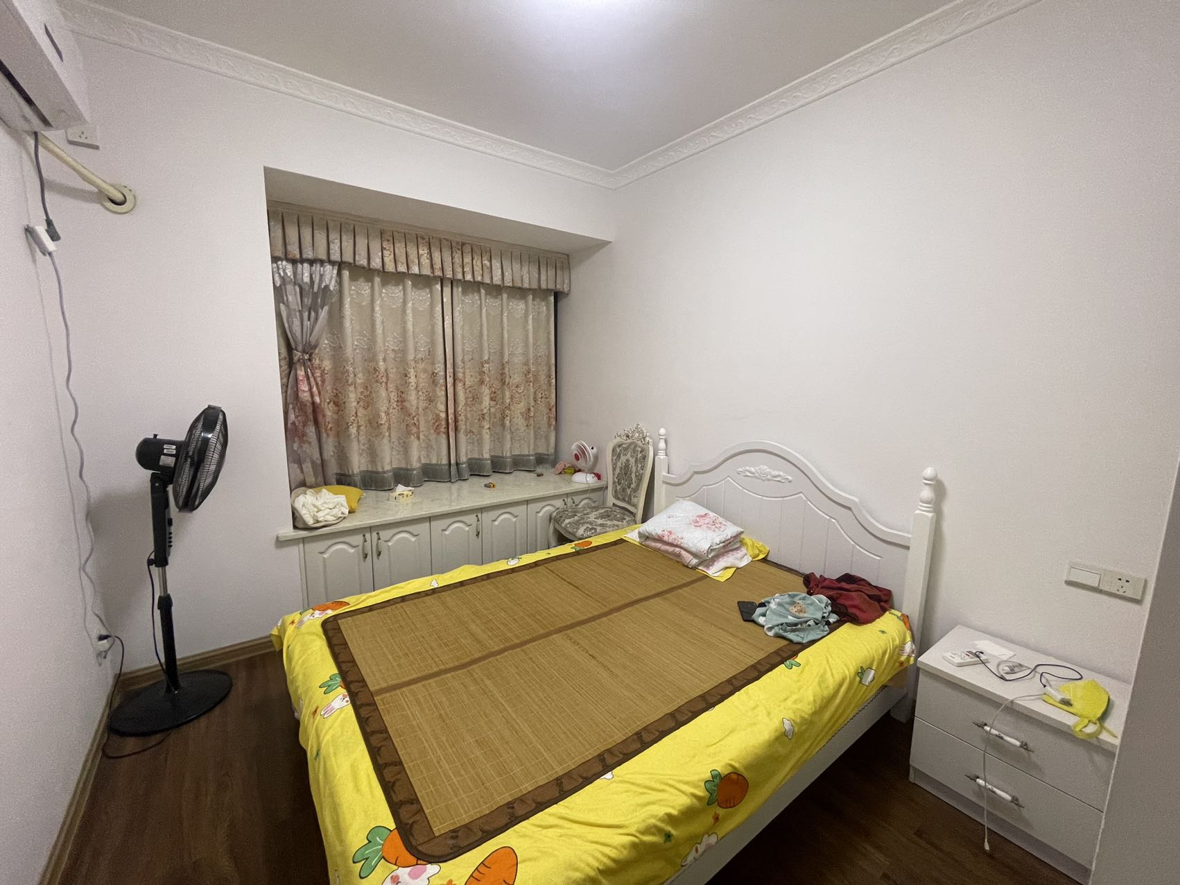 蓝溪谷 3室2厅2卫 67.0万 蓝溪谷 3室2厅2卫 67.0万室内图