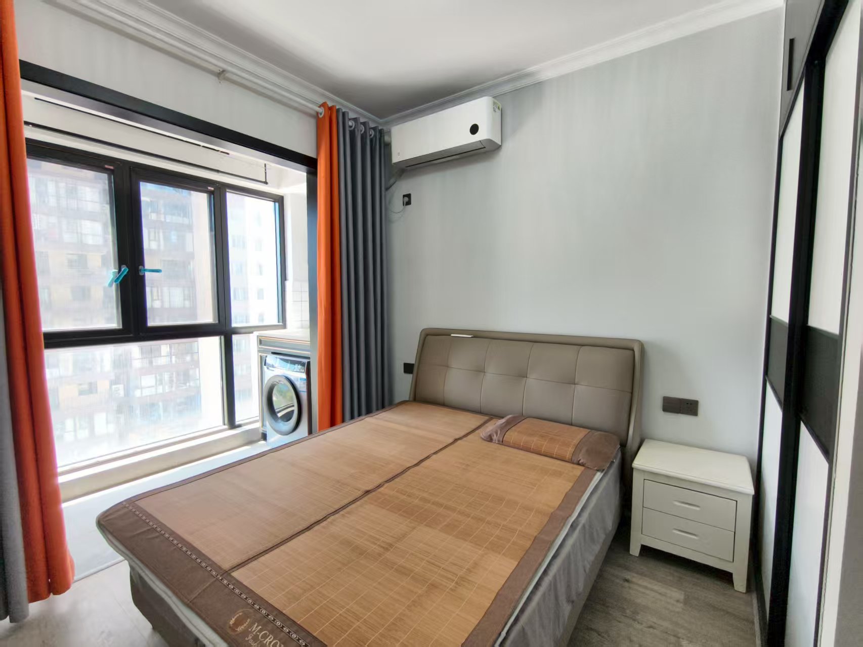 奥园养生城  4室2厅2卫    168.0万 奥园养生城  4室2厅2卫    168.0万室内图