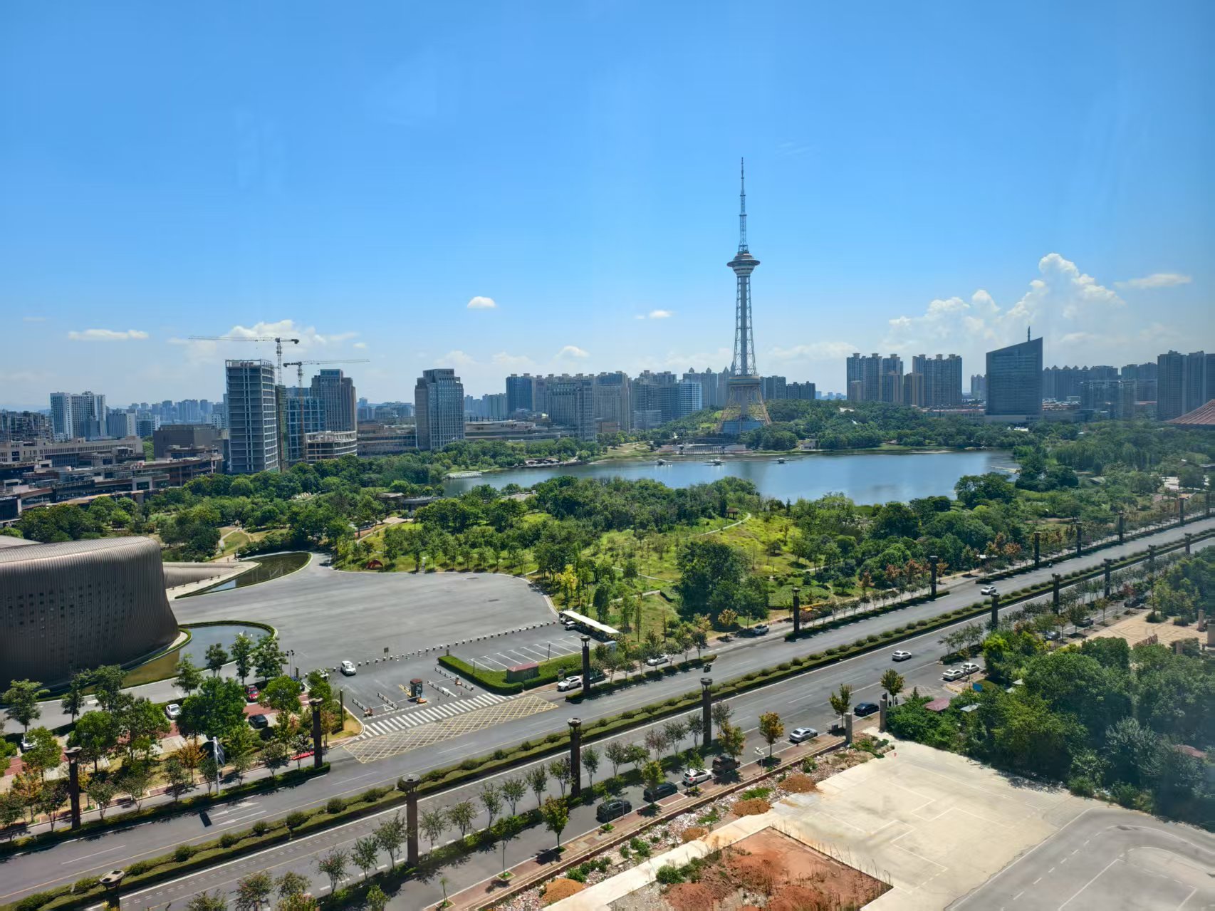 奥园养生城  4室2厅2卫    168.0万 奥园养生城  4室2厅2卫    168.0万室内图