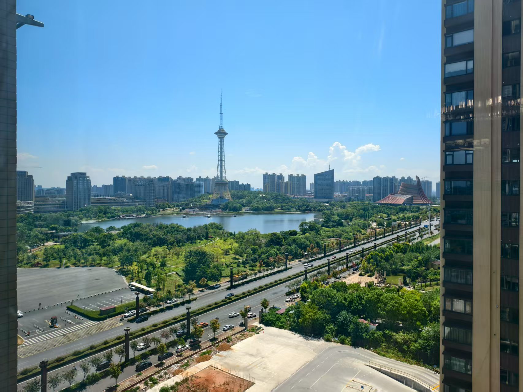 奥园养生城  4室2厅2卫    168.0万 奥园养生城  4室2厅2卫    168.0万室内图