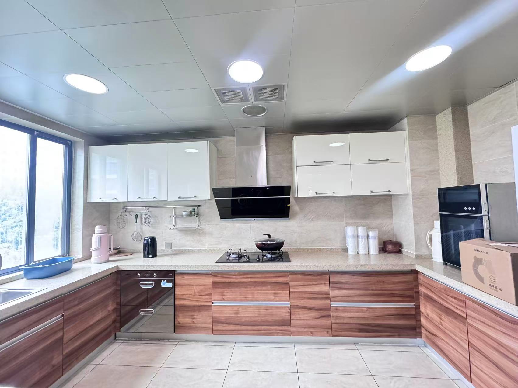 山水国际  5室2厅2卫    168.0万室内图