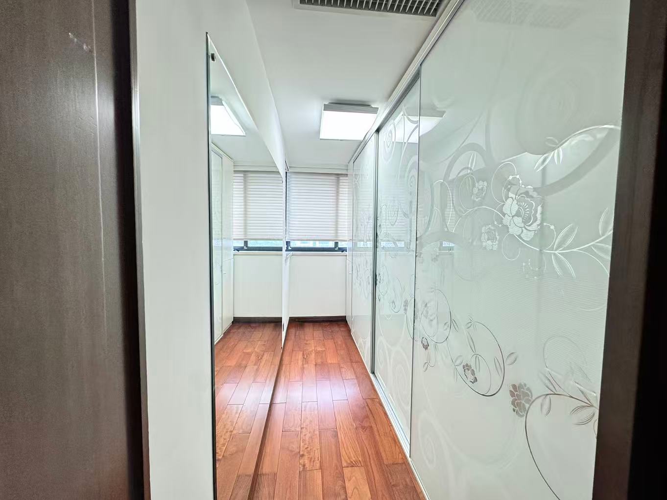 山水国际  5室2厅2卫    168.0万室内图