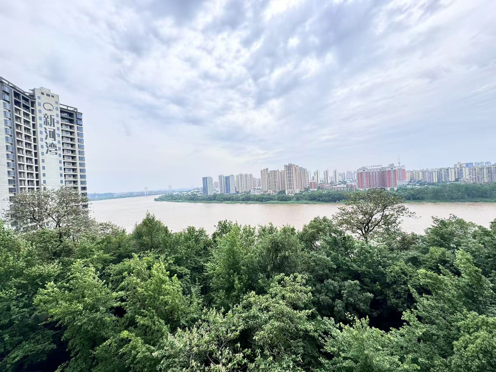 山水国际  5室2厅2卫    168.0万 山水国际  5室2厅2卫    168.0万室内图