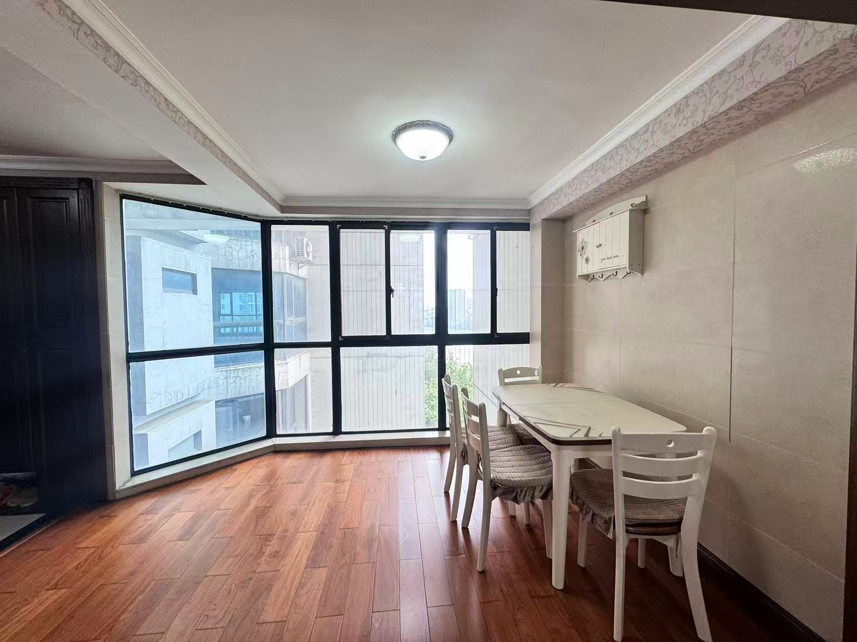 山水国际  5室2厅2卫    168.0万室内图