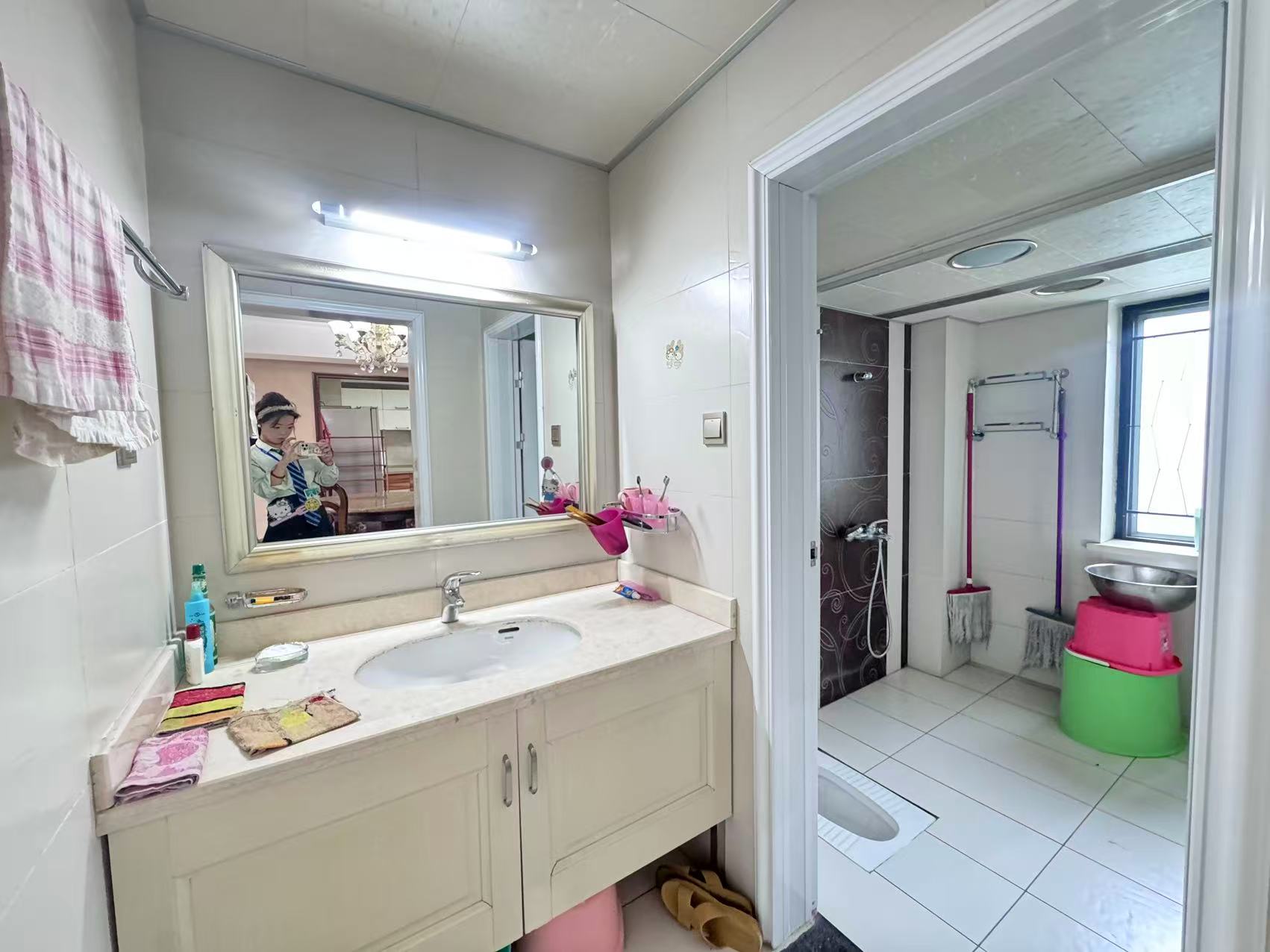 山水国际  5室2厅2卫    168.0万 山水国际  5室2厅2卫    168.0万室内图