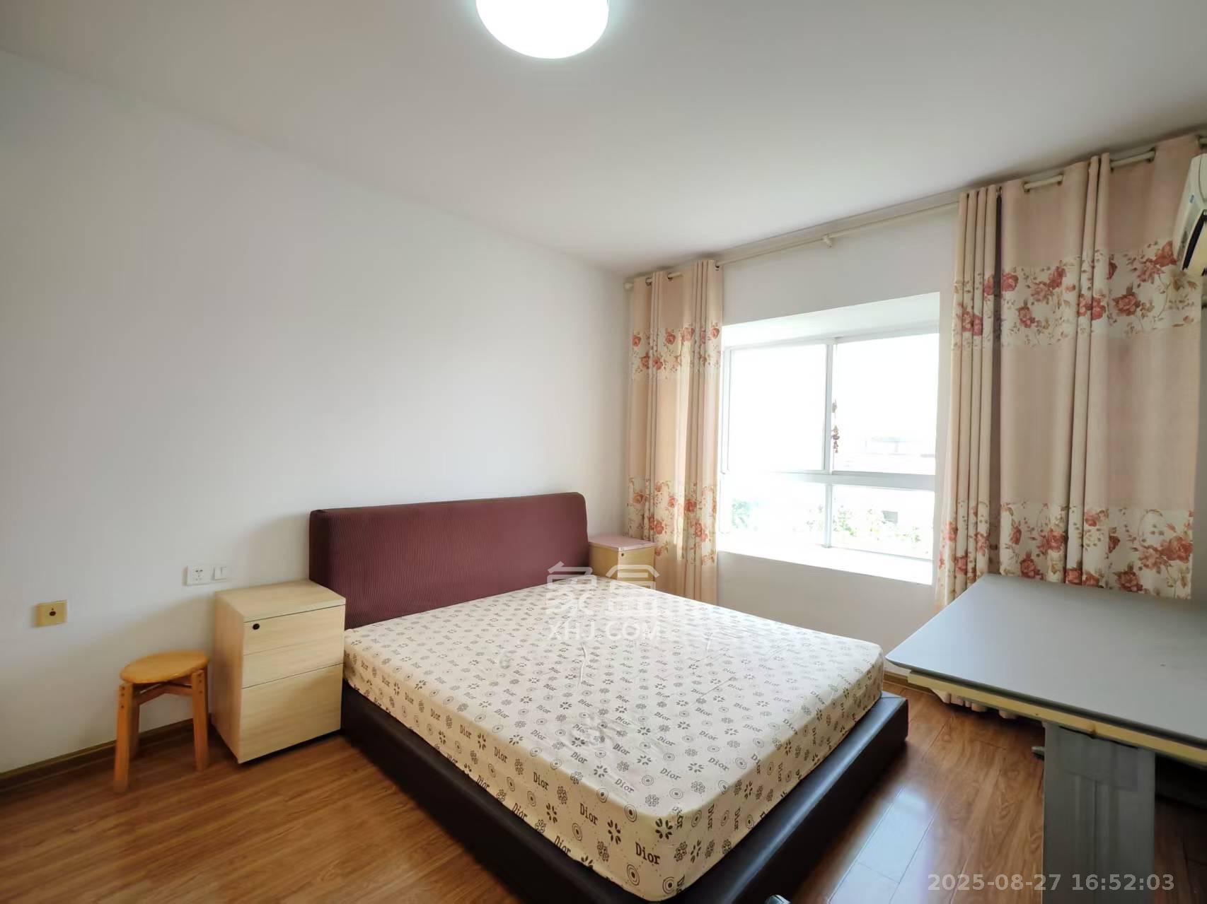 升远君尚嘉筑  3室2厅1卫    2400.0元/月 升远君尚嘉筑  3室2厅1卫    2400.0元/月室内图