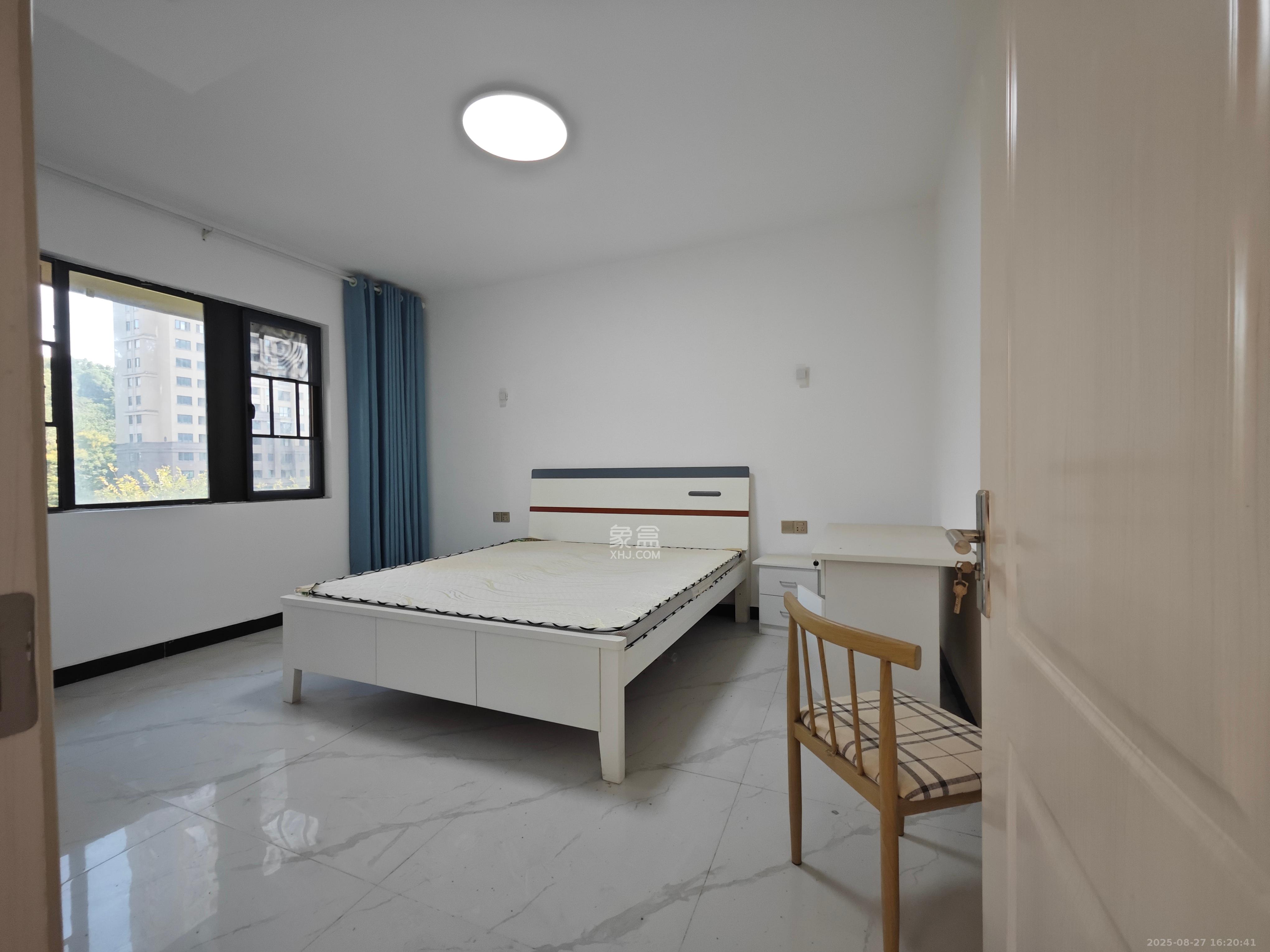 湘水郡(兴旺小爱同学) 4室2厅2卫 2200.0元/月 湘水郡(兴旺小爱同学) 4室2厅2卫 2200.0元/月室内图