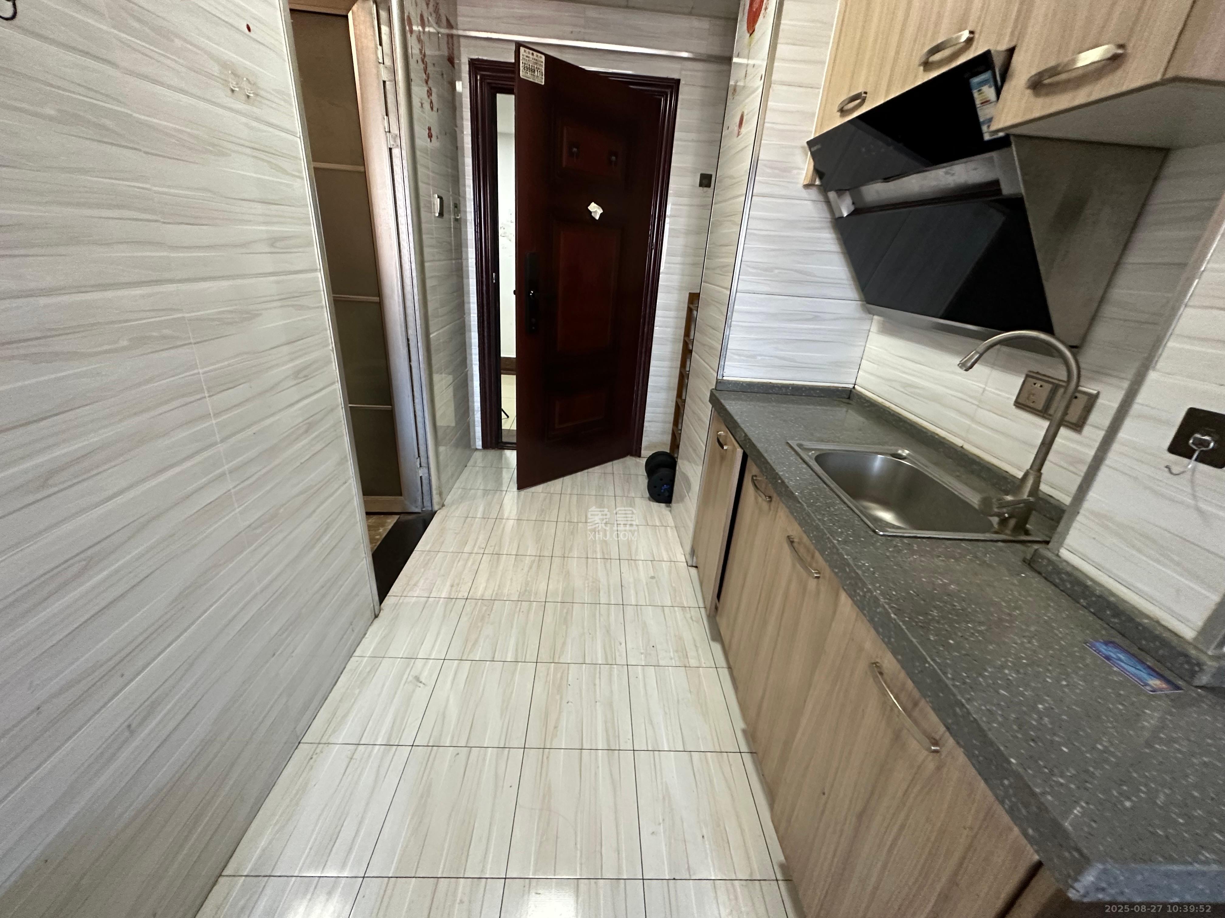 钰龙天下二期(钰龙佳园) 1室0厅1卫 1200.0元/月 钰龙天下二期(钰龙佳园) 1室0厅1卫 1200.0元/月室内图