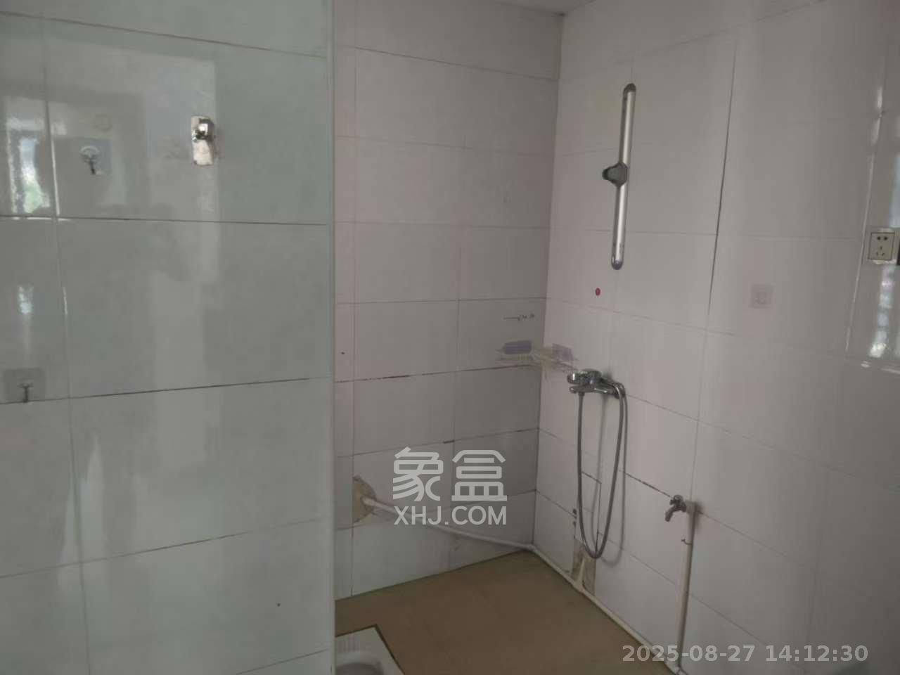 湘府9号  2室2厅1卫   1800.00元/月室内图