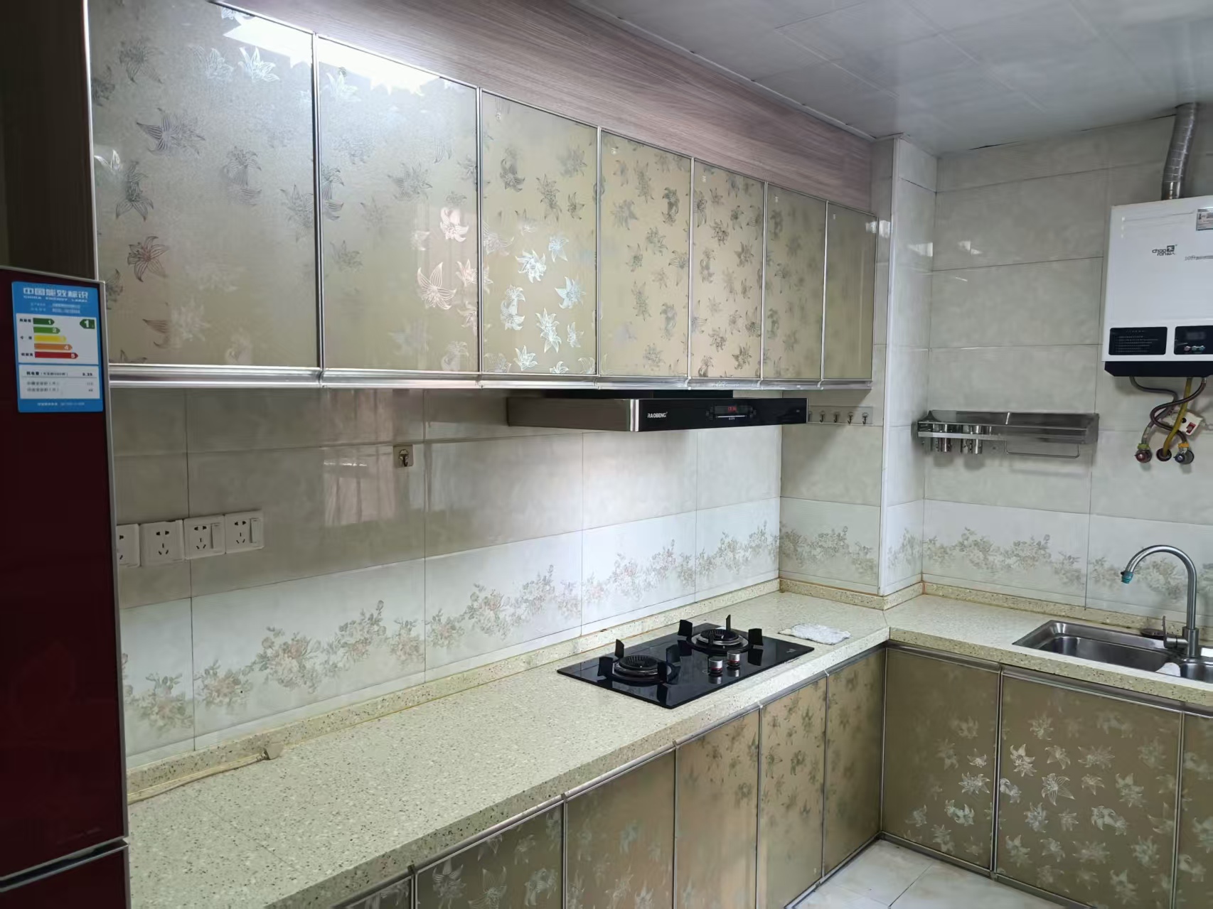 凯翔银座 4室0厅0卫 2600.0元/月 凯翔银座 4室0厅0卫 2600.0元/月室内图