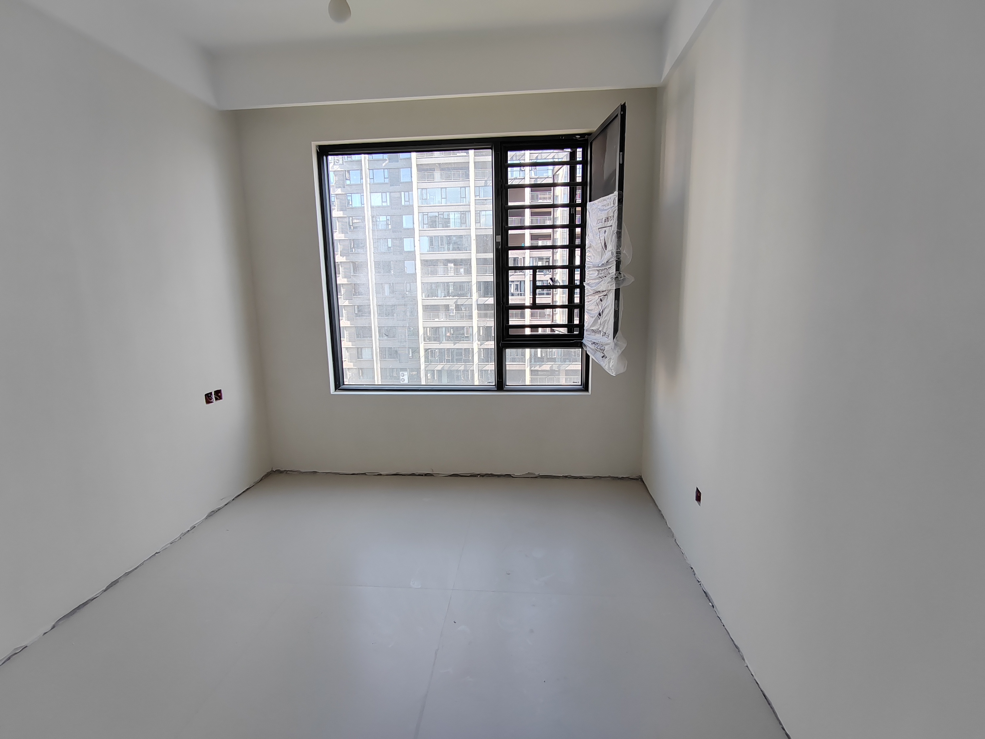 湘悦青春里 5室2厅2卫 108.0万 湘悦青春里 5室2厅2卫 108.0万客厅