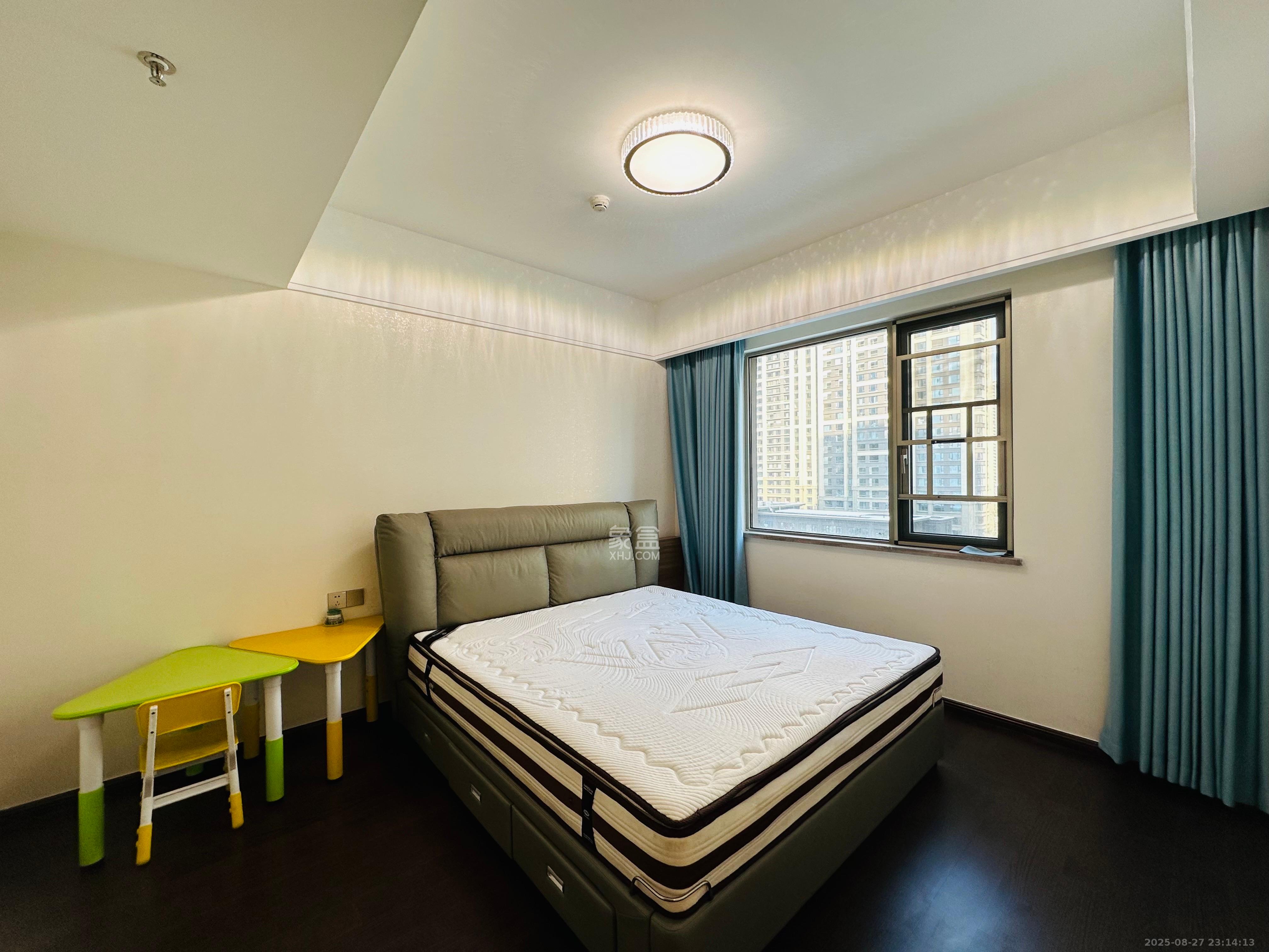 梅溪华府(新城金茂梦想华府)  4室2厅3卫    8500.0元/月 梅溪华府(新城金茂梦想华府)  4室2厅3卫    8500.0元/月室内图