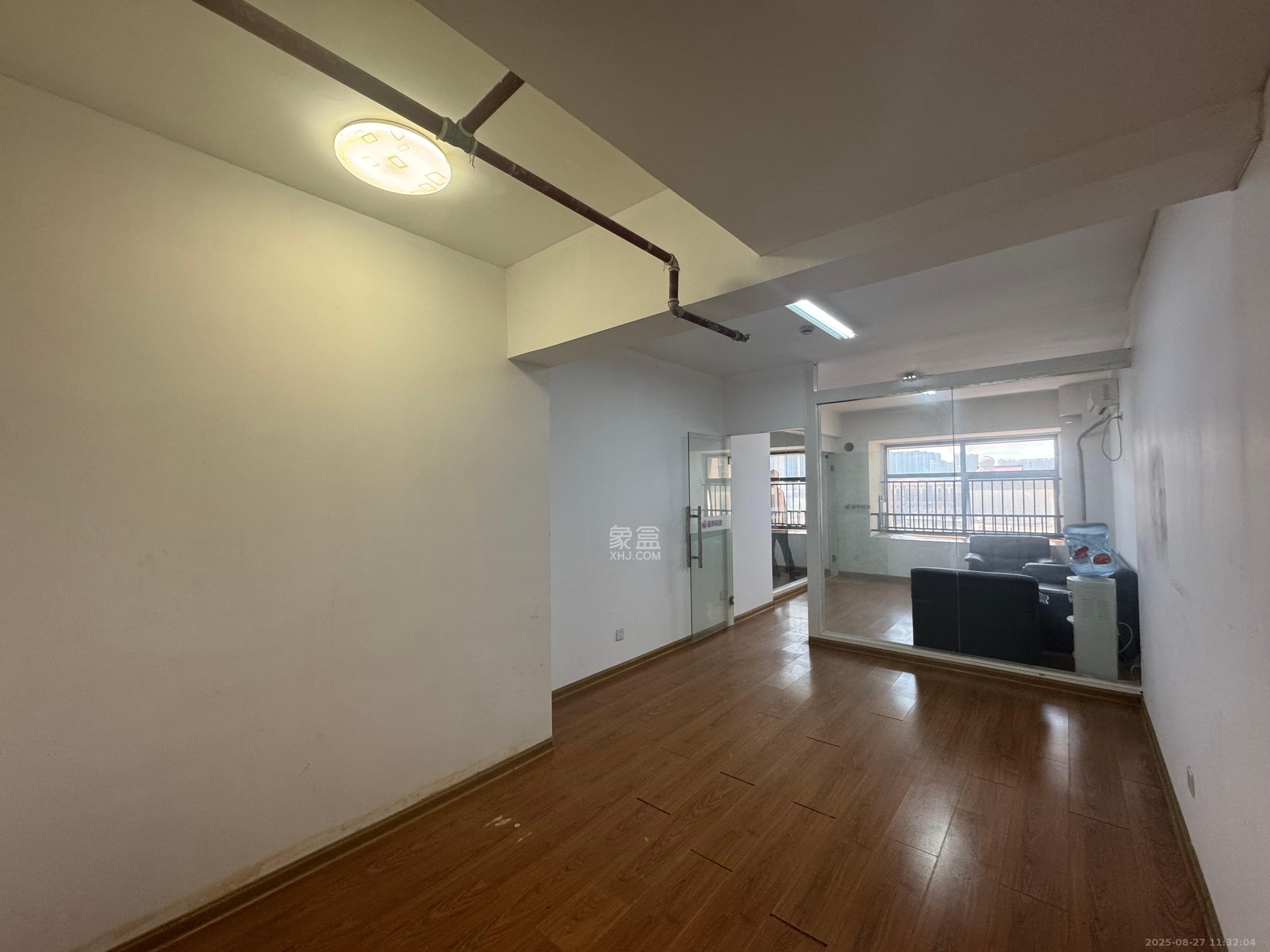 蓝湾国际广场  1室0厅0卫    3600.0元/月室内图