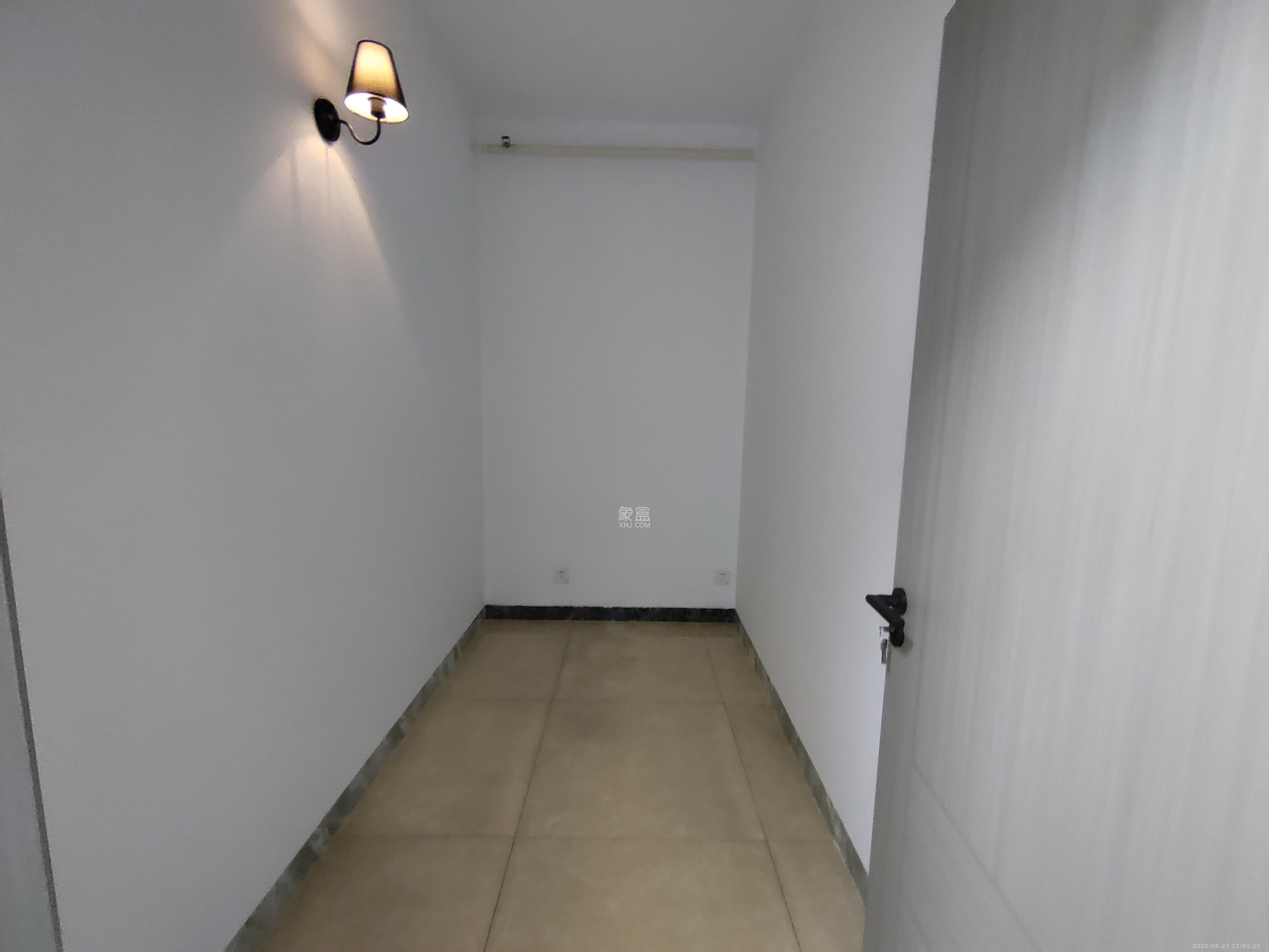 明发国际城 4室1厅1卫 1600.0元/月 明发国际城 4室1厅1卫 1600.0元/月室内图