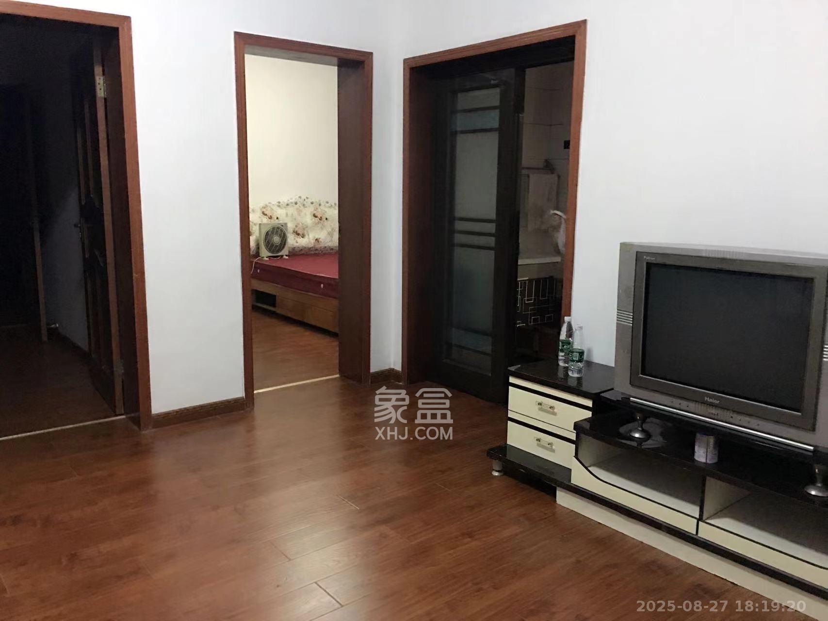 杏花园私房散盘 1室1厅1卫 1800.0元/月 杏花园私房散盘 1室1厅1卫 1800.0元/月室内图