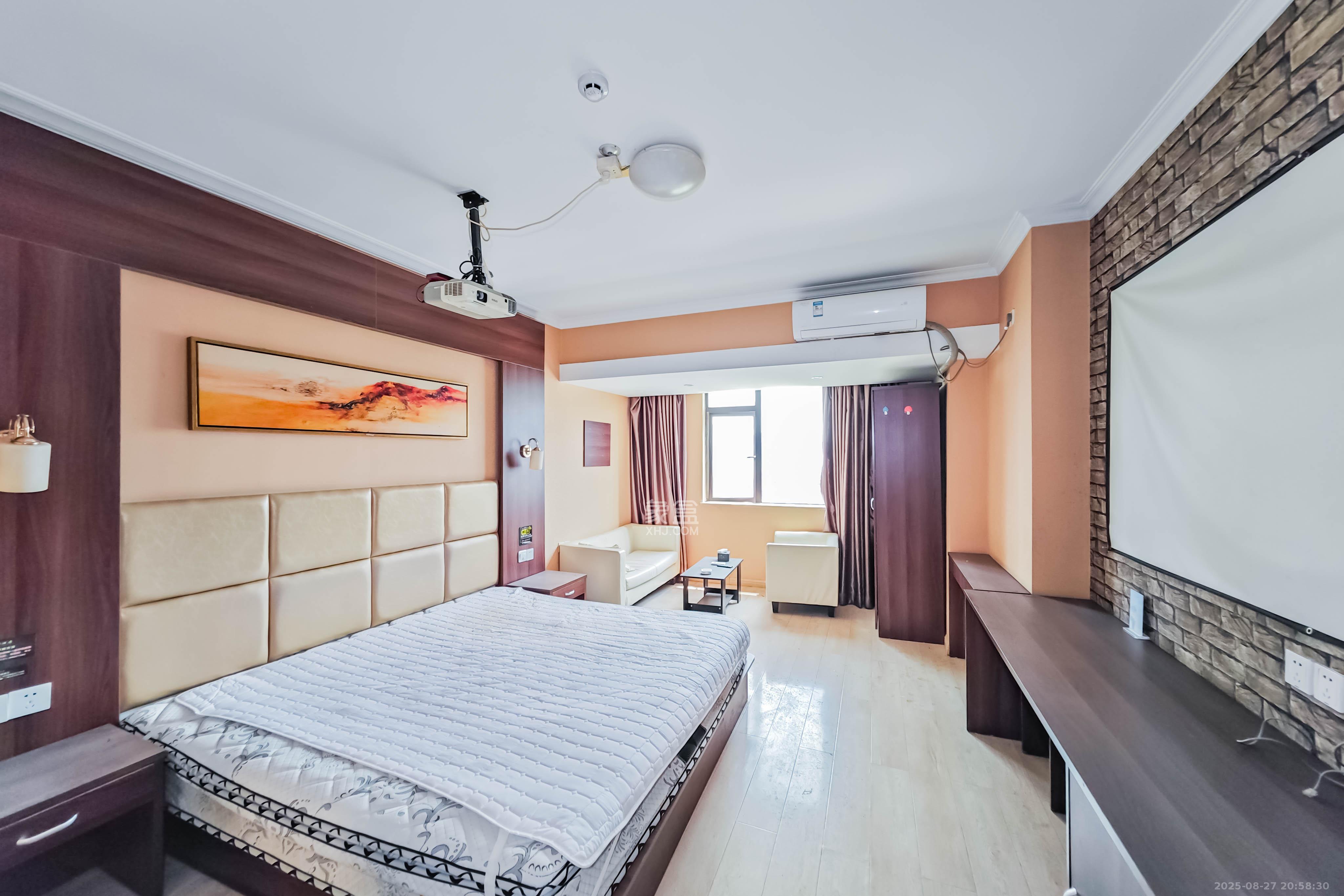 五江天街北区  1室1厅1卫    25.8万客厅