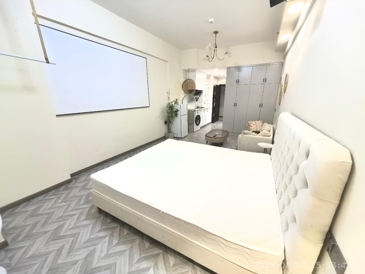 万润时光里  1室0厅0卫   1700.00元/月室内图