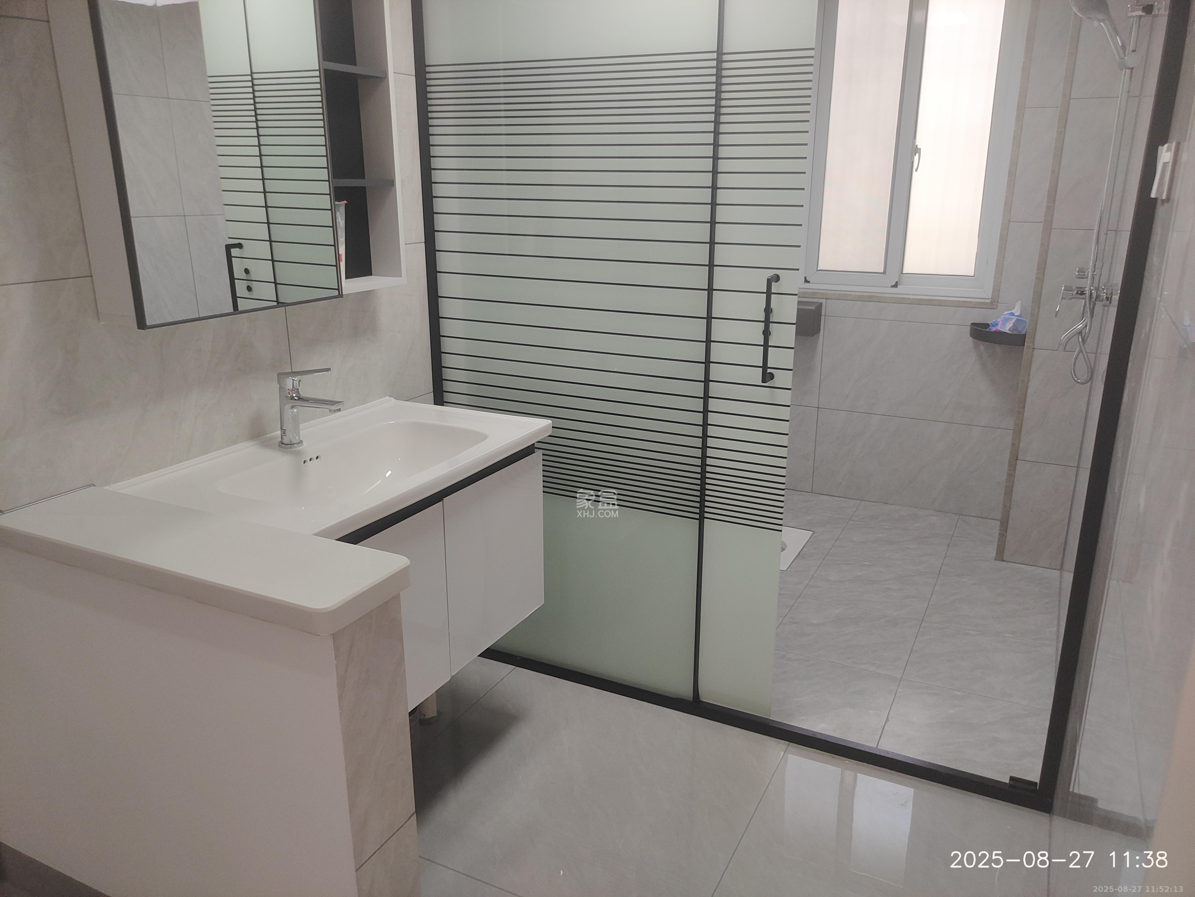 坪山家园 3室2厅2卫 3000.0元/月 坪山家园 3室2厅2卫 3000.0元/月室内图